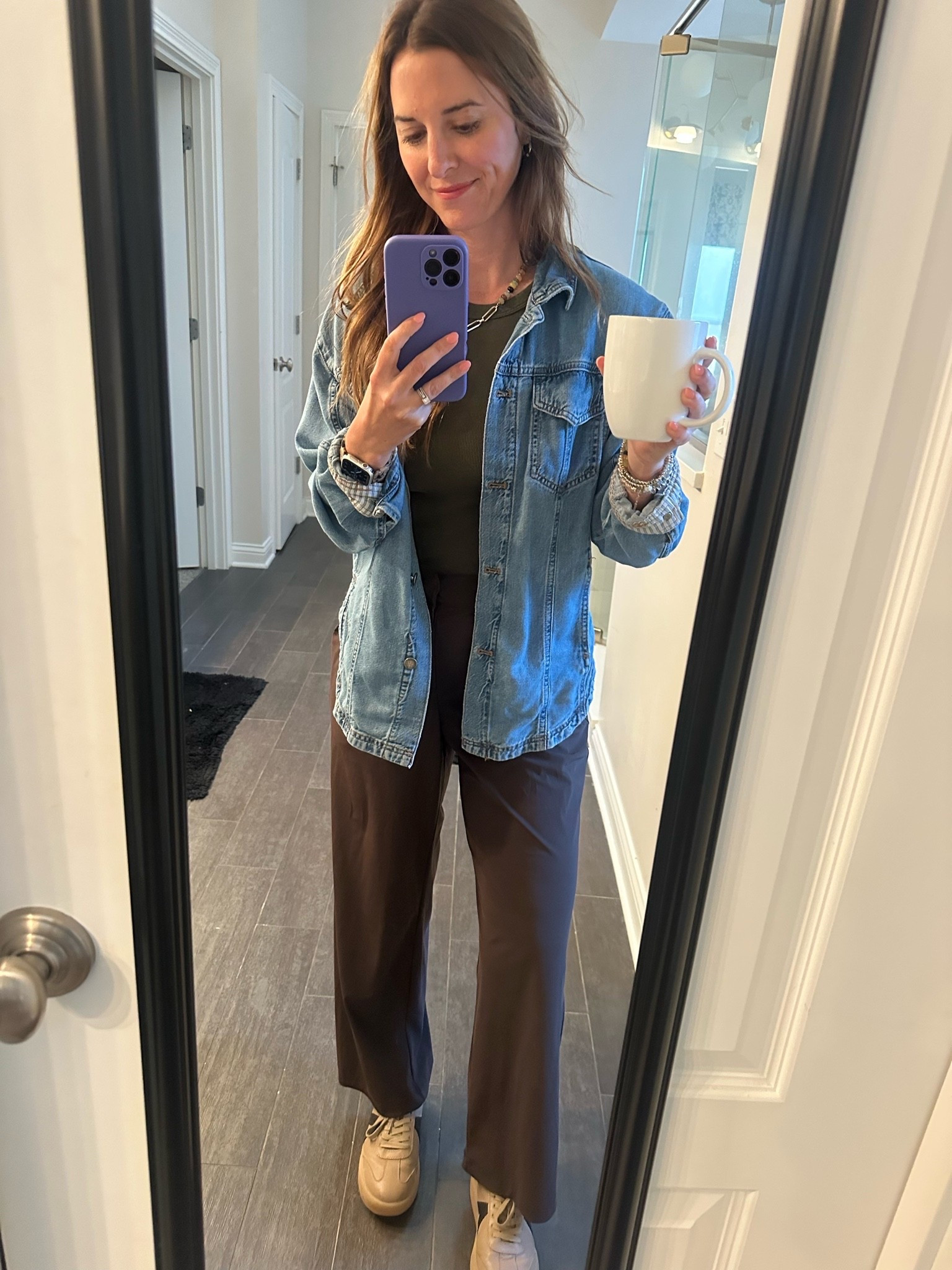 If you need a casual pair of trousers for work, look no further! Comfortable and affordable. 🤌🏼

#LTKdayinmylife #LTKootd #LTKmomlife