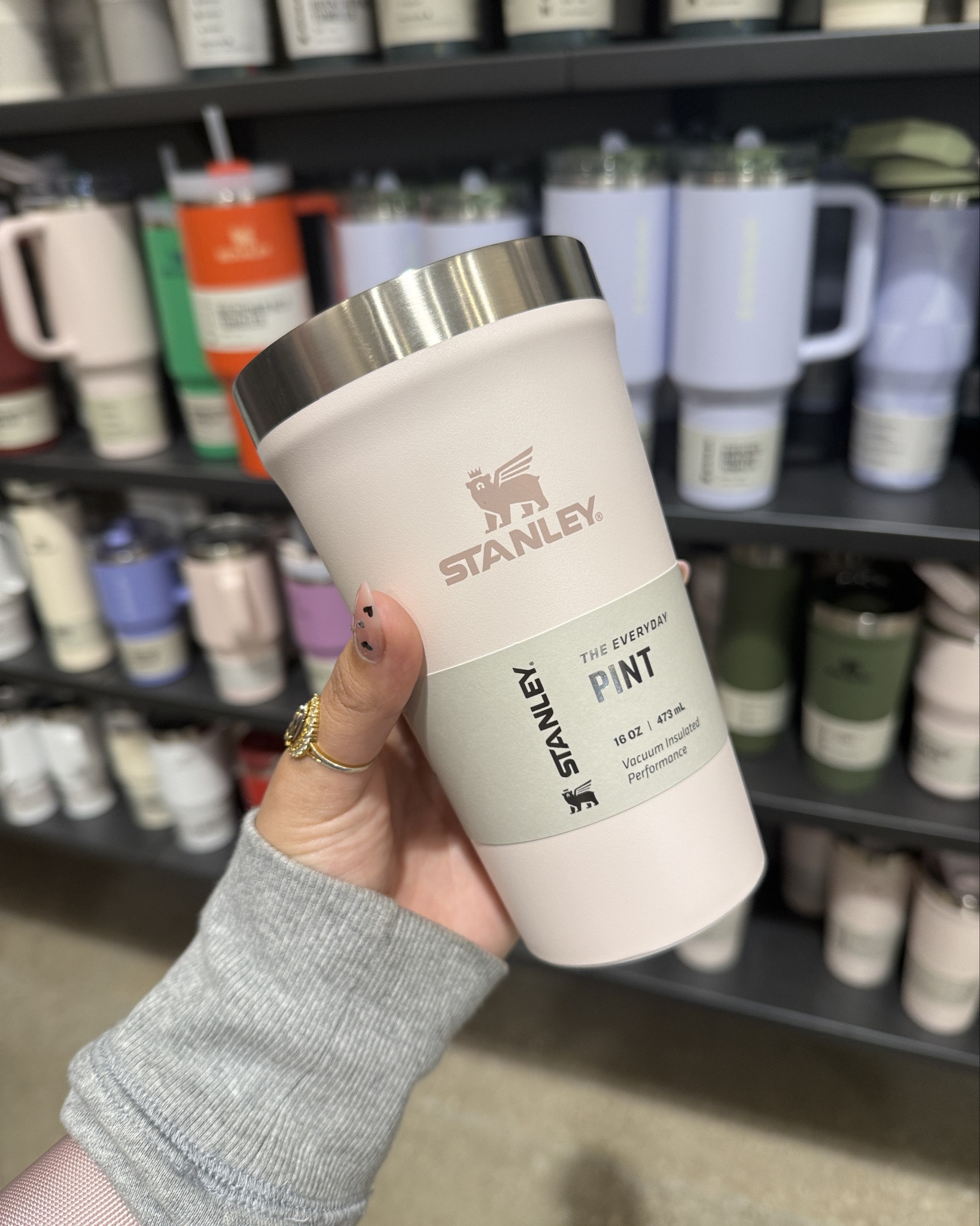 Stanley Everyday Pint 🫶🏼✨☕️🎀

#LTKSaleAlert #LTKValentine #LTKSeasonal