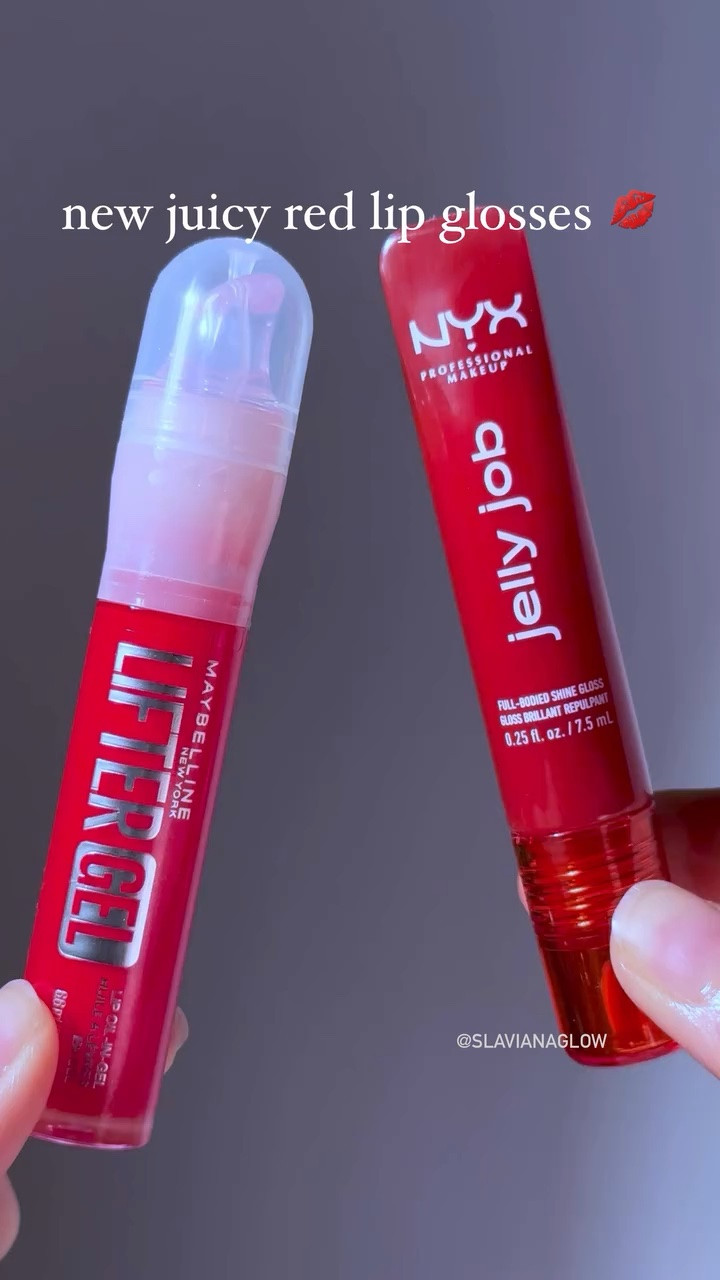 new glosses entered the chat 🍒💋✨

@nyxcosmetics_uk jelly job full bodied shine gloss in cherry jelly

@maybelline lifter gel lip oil in gel lip gloss in melon ade

Which one are you picking? 🤔💭

🏷️ nyx jelly job gloss cherry jelly, maybelline lifter gel melon ade, juicy red lip gloss, glossy summer lips, fruity lip gloss trend.

#nyxcosmetics #maybelline #makeup #glossylips #summermakeup