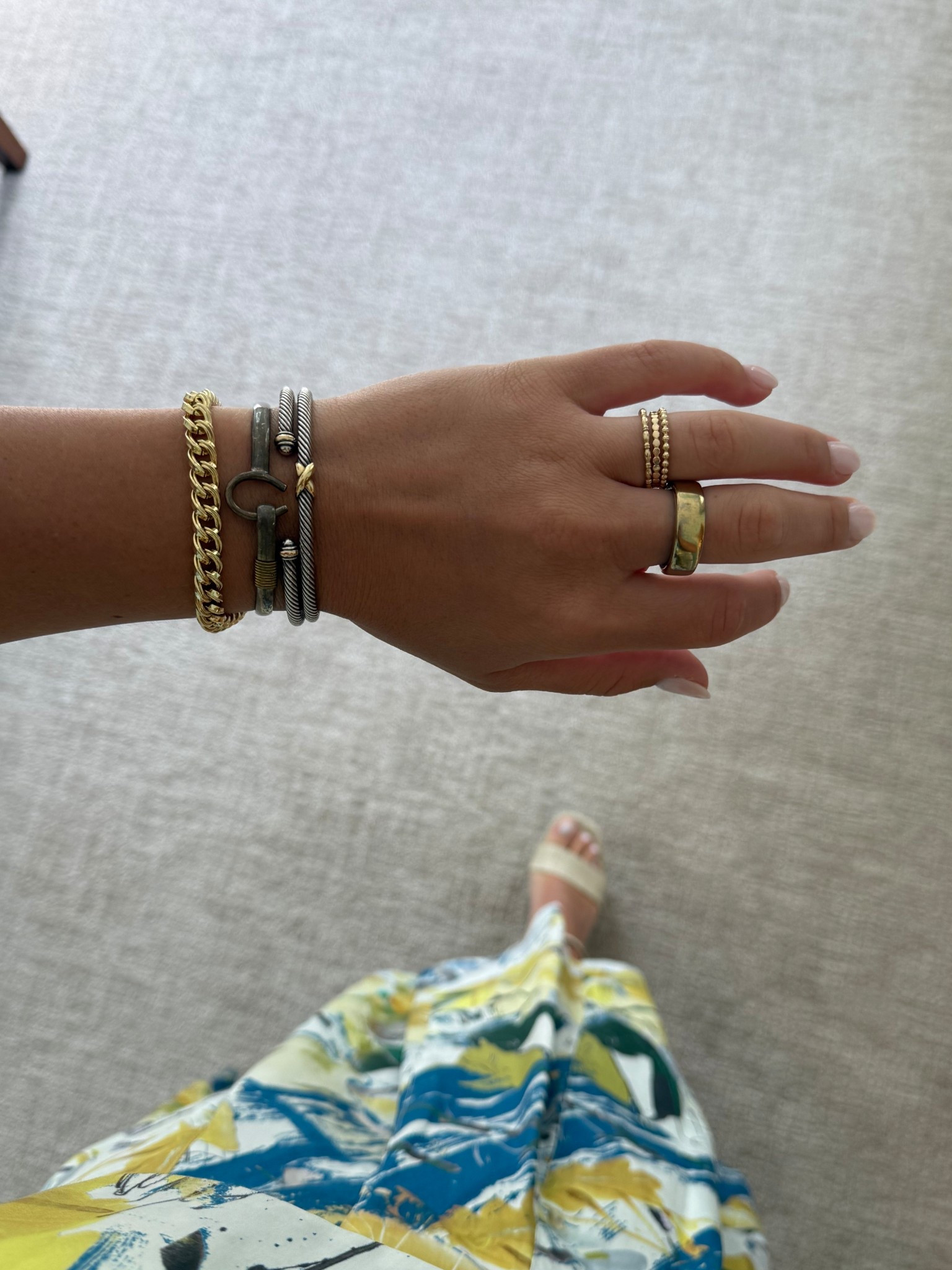Kentucky Oaks jewelry

#LTKSaleAlert #LTKFindsUnder100 #LTKStyleTip