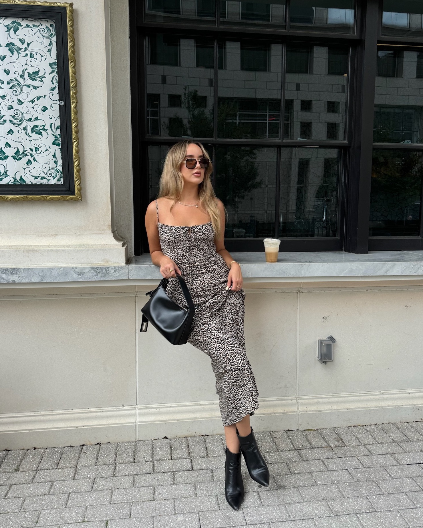 Cutest leopard dress from Vestique!!!



-
Leopard print dress, leopard dress, cheetah dress, fall outfits, maxi dress, boots