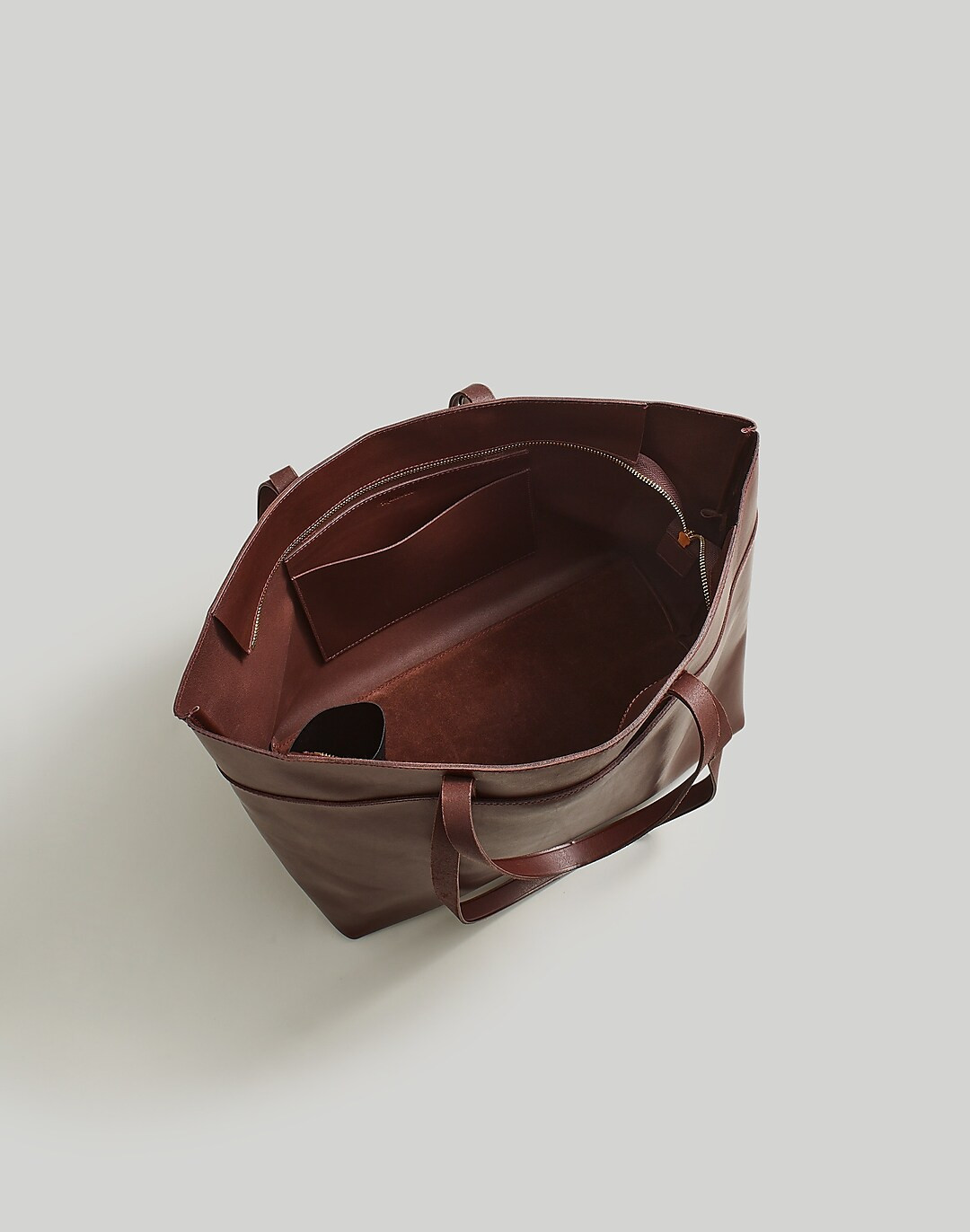 The Zip-Top Essential Tote in Leather | Madewell