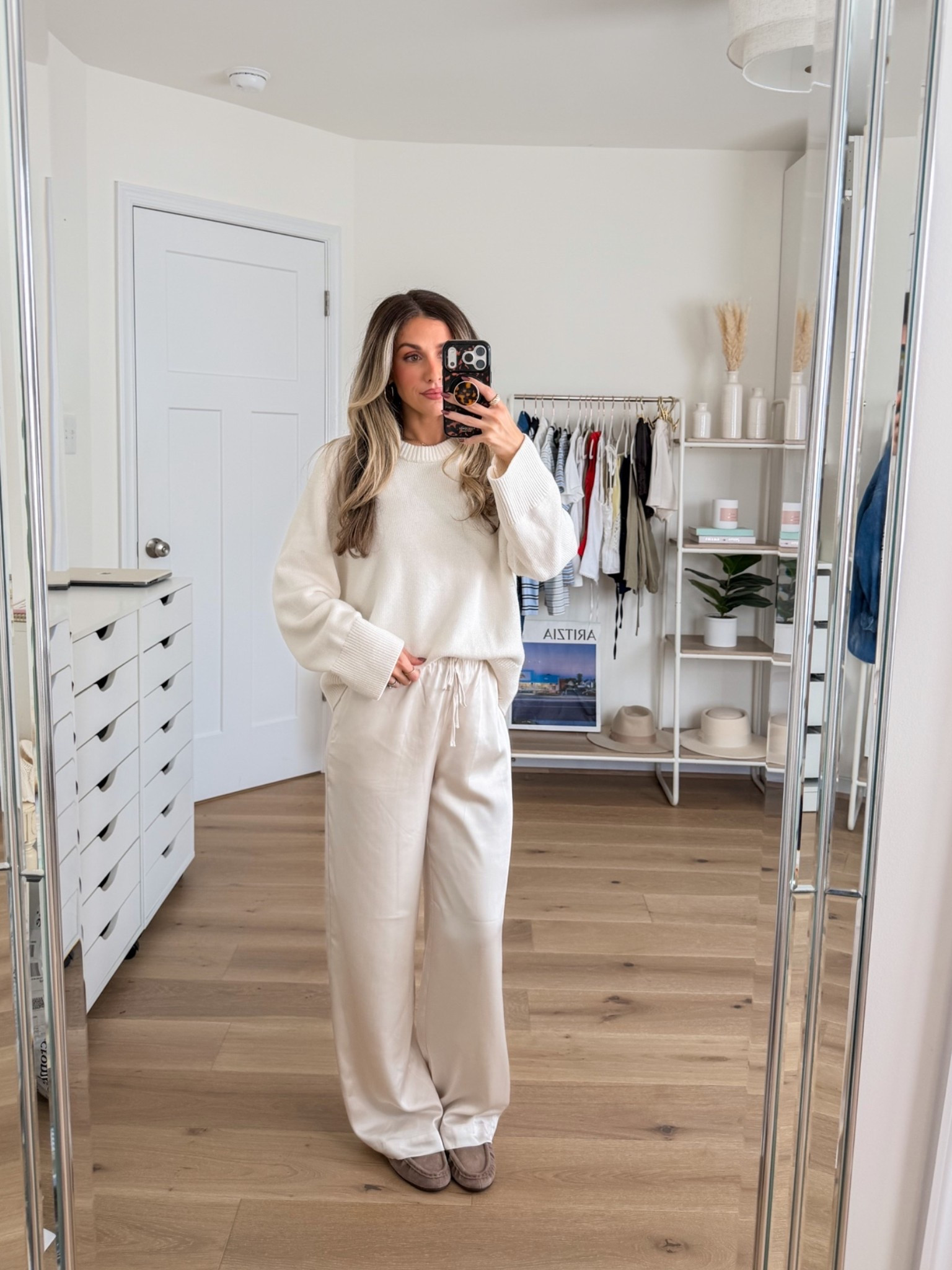 Elevated casual fall outfit that would be perfect for the office 🤍 size xs in the sweater and xxs regular in the satin pants! I’m 5’2 for reference and prefer the regular length for these

#LTKootd #LTKWorkwear #LTKPetite
