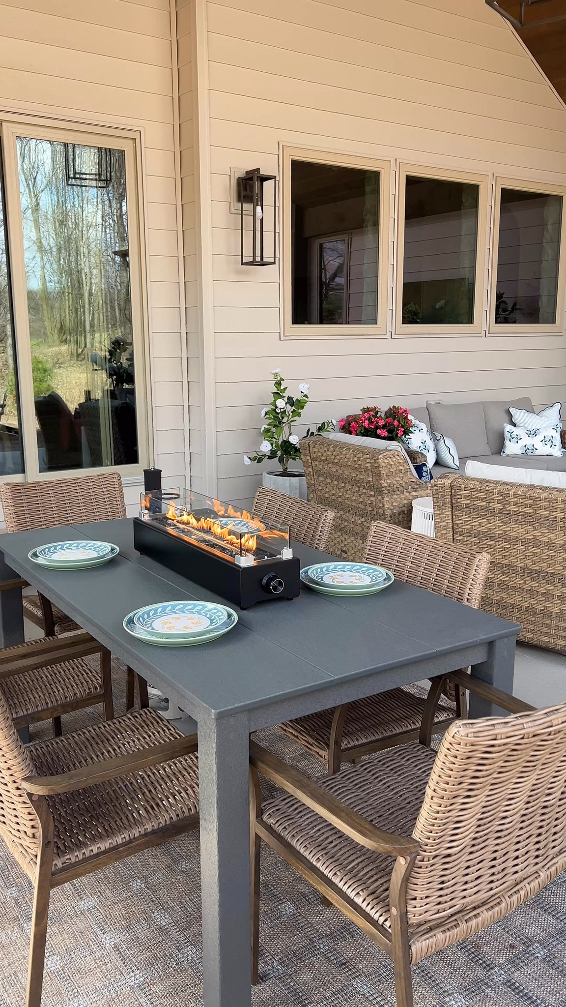 Patio take decor Inspo!

Patio decor
Outdoor patio ideas
Backyard styling
Patio aesthetic 
Patio furniture 
Patio refresh