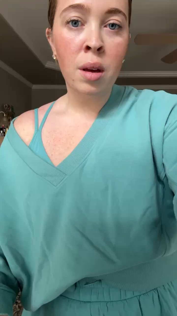 How cute is this matching set! I'm definitely wearing this as my travel day outfit for my upcoming vacation. ✈️

I'm wearing an a size XL in the top and bra and my TTS large in the bottoms.  

 #LTKMidsize #LTKFindsUnder50 #LTKFindsUnder100