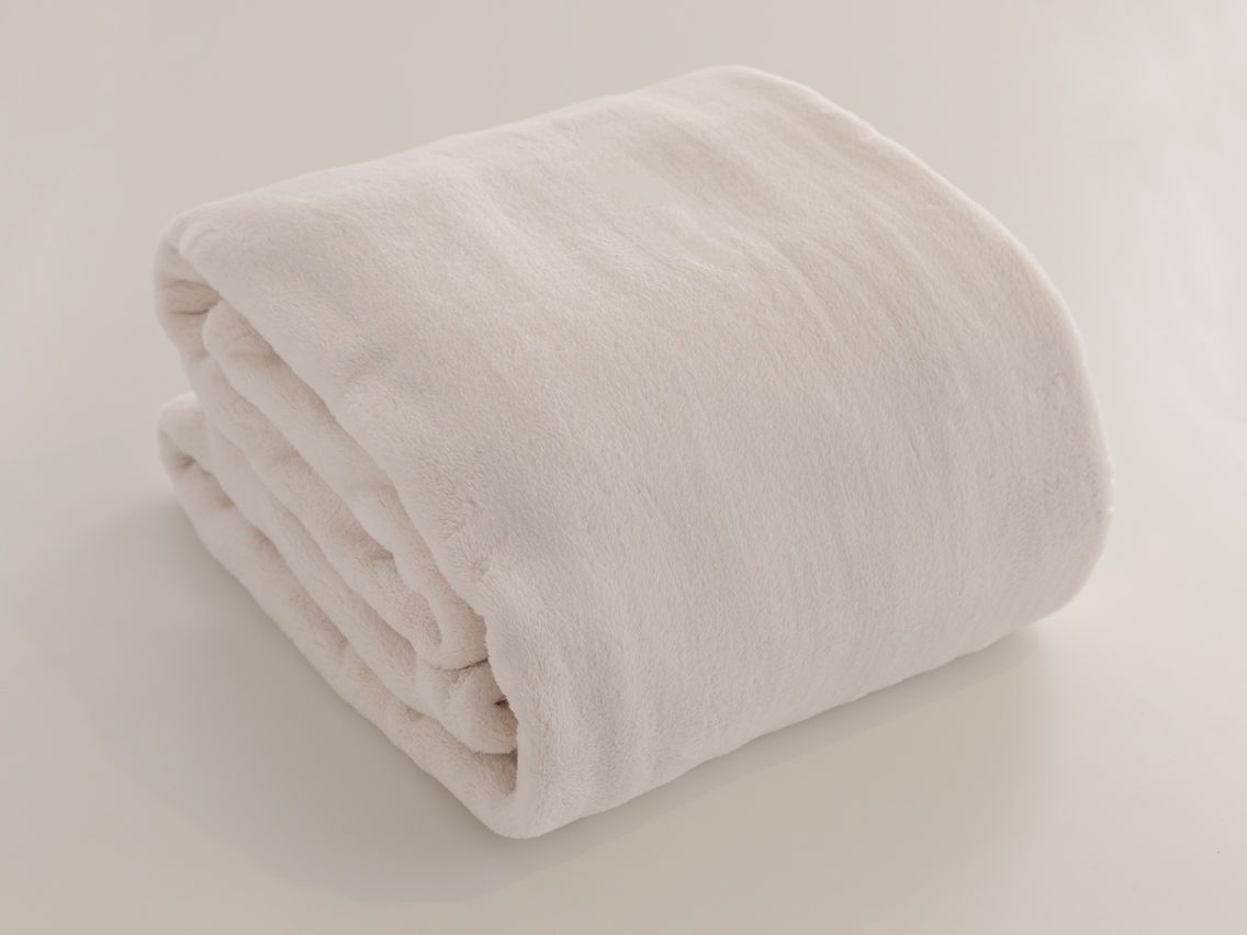 Sleepys Luxury Velvet Plush Blanket | Mattress Firm | Mattress Firm