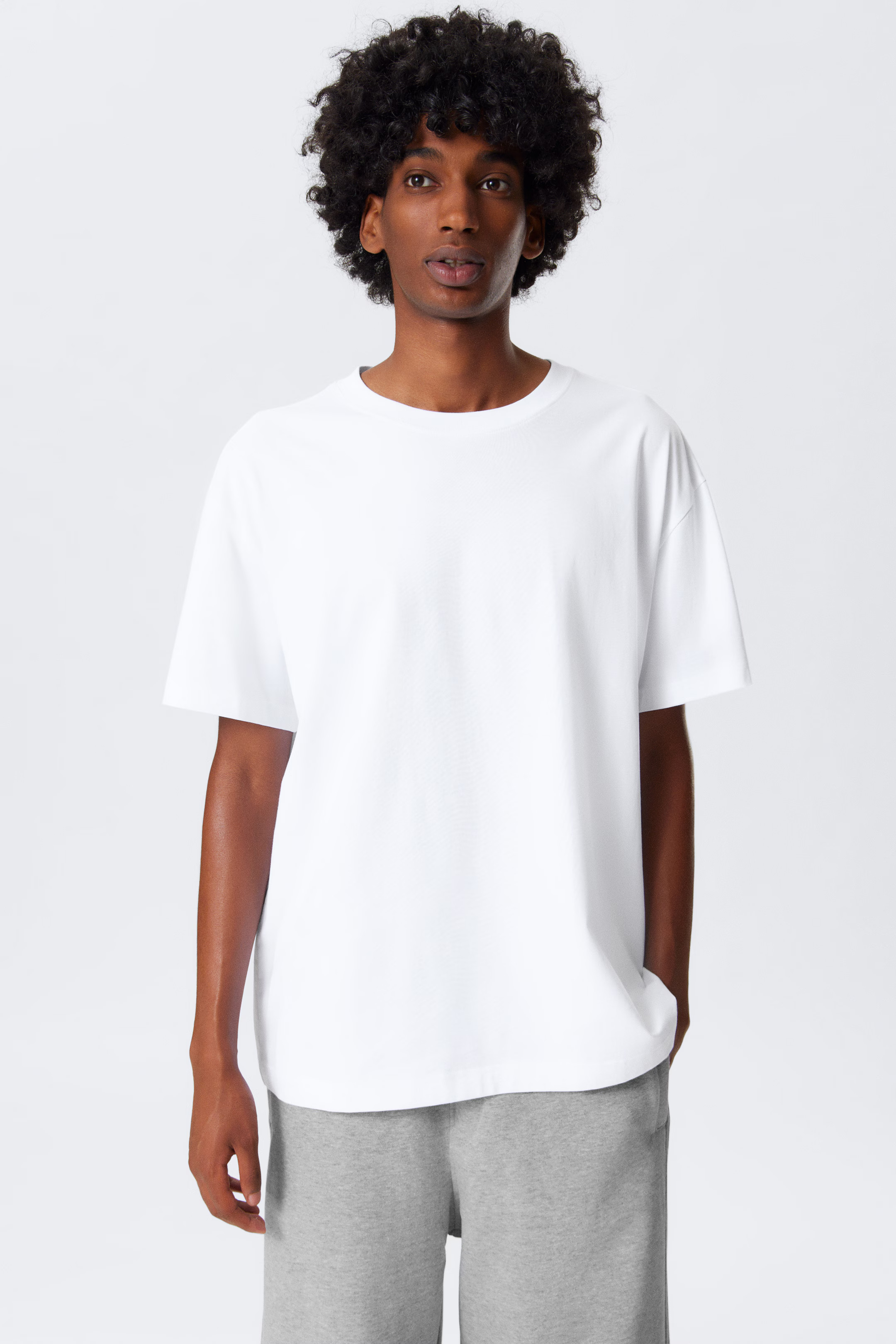 Oversized, zwaar T-shirt | H&M (DE, AT, CH, NL, FI)