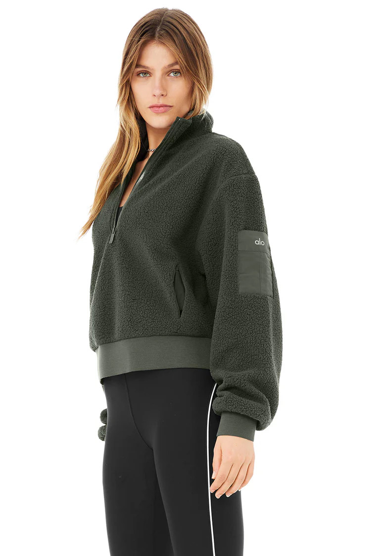 Micro Sherpa Solstice Coverup | Alo Yoga (US)