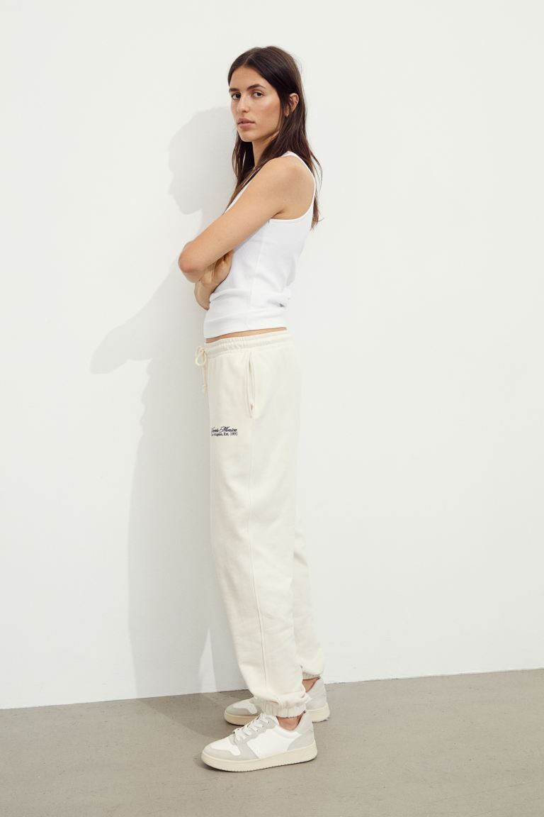 Text-motif joggers | H&M (UK, MY, IN, SG, PH, TW, HK)