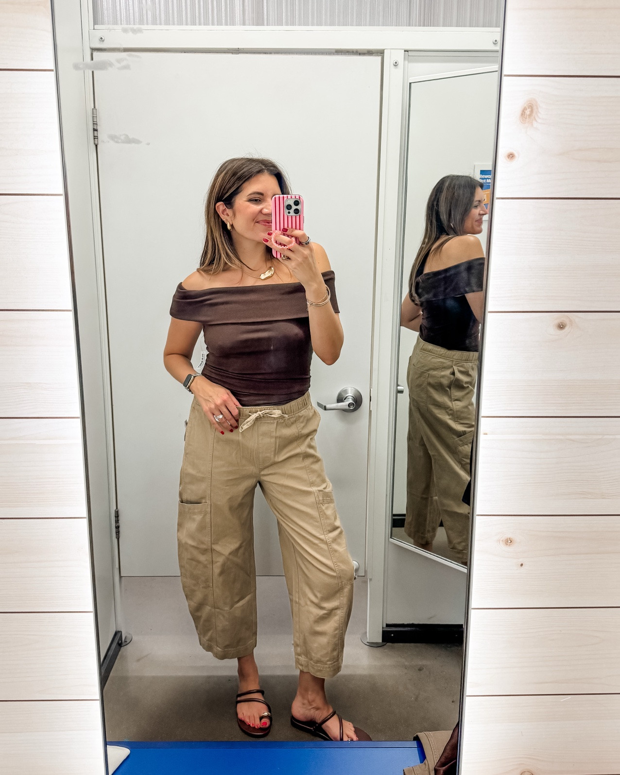 Up to 50% off cool mom fall outfits from old navy!! I’m 5’7” and wear a size 4 / small.

#LTKTall #LTKOver40 #LTKSaleAlert