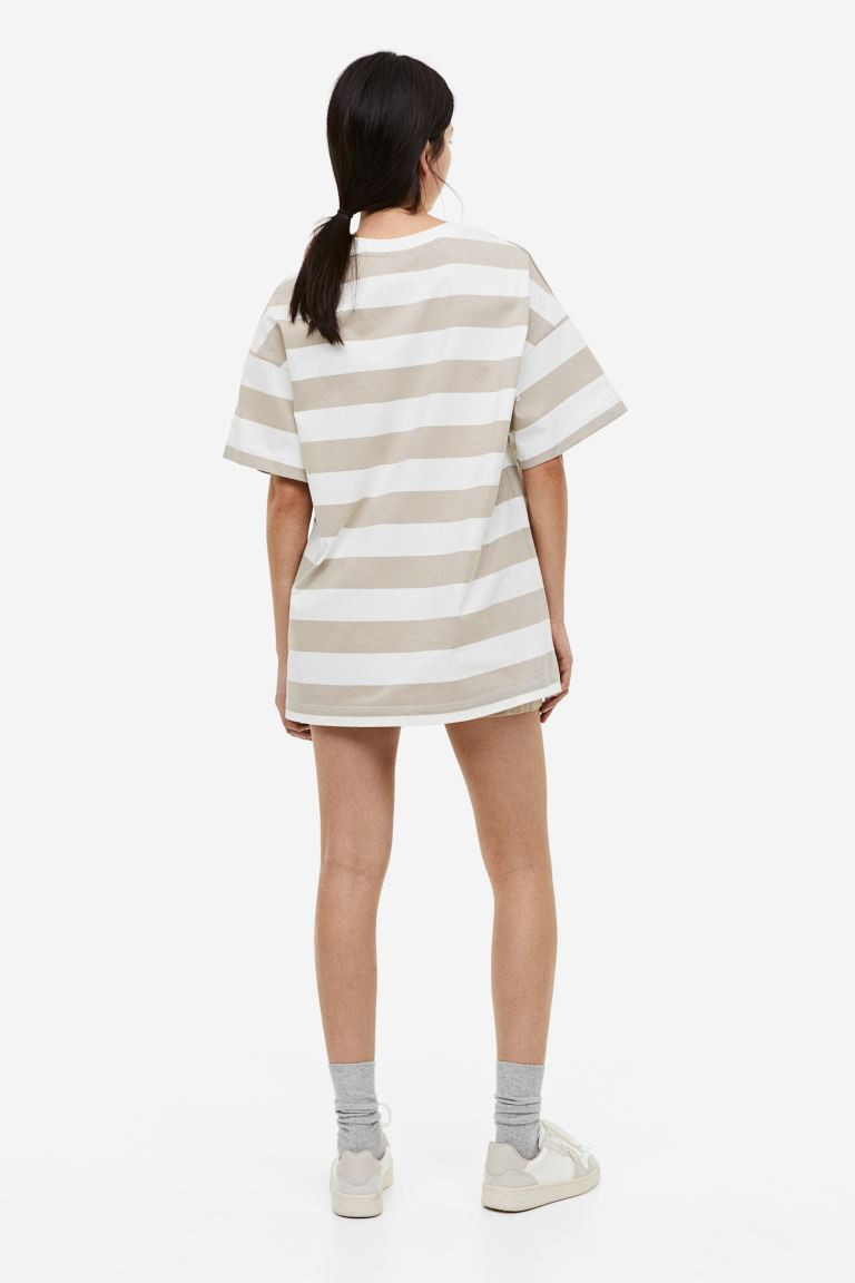 Oversized T-shirt | H&M (US + CA)