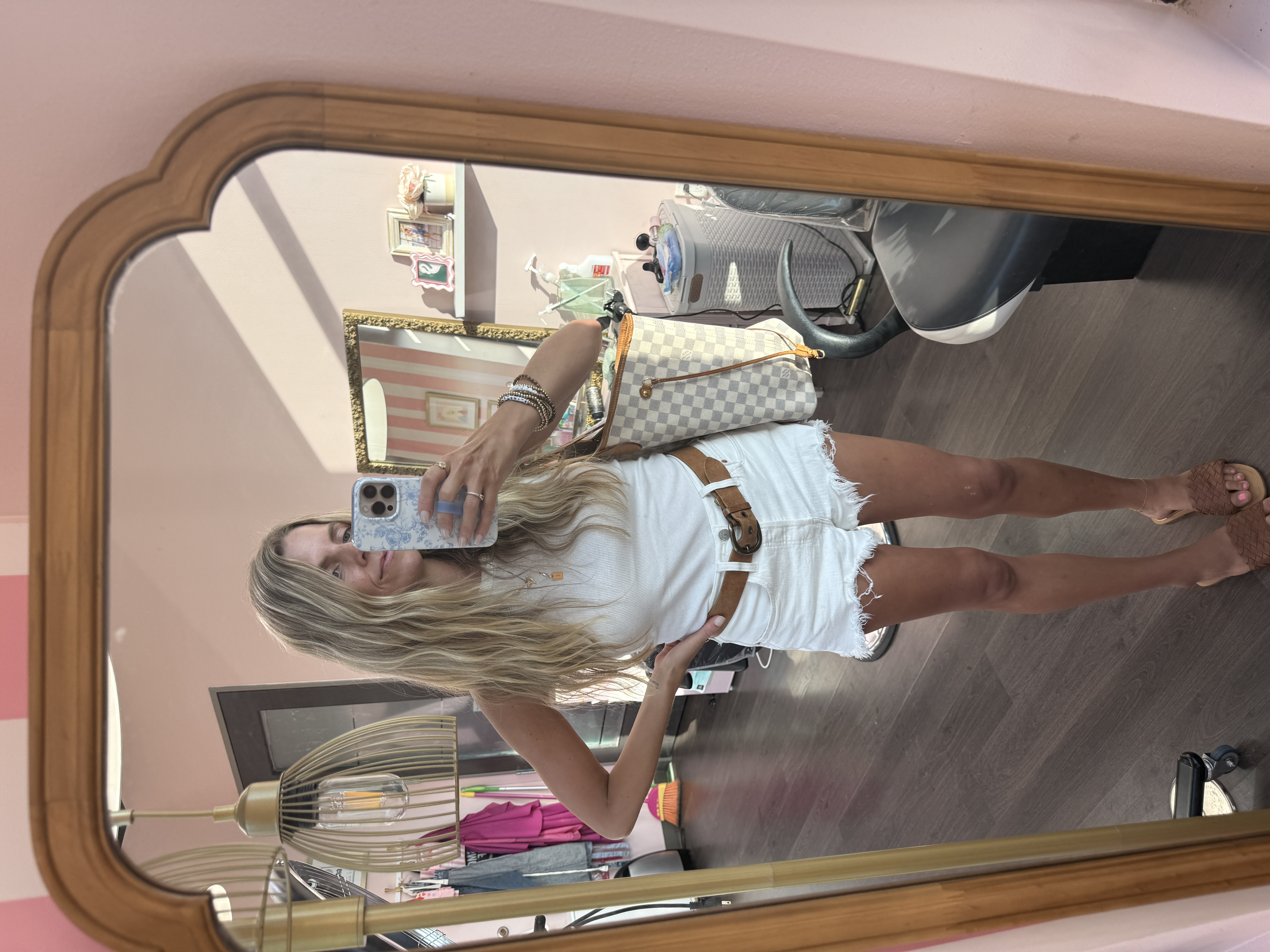 It’s seriously my go-to for volume, texture, and those I-live-by-the-ocean vibes.
✨ BONUS: It’s up to 80% off right now for their Birthday Sale! 🎉 #hairhack #beachhair

#LTKSaleAlert #LTKStyleTip