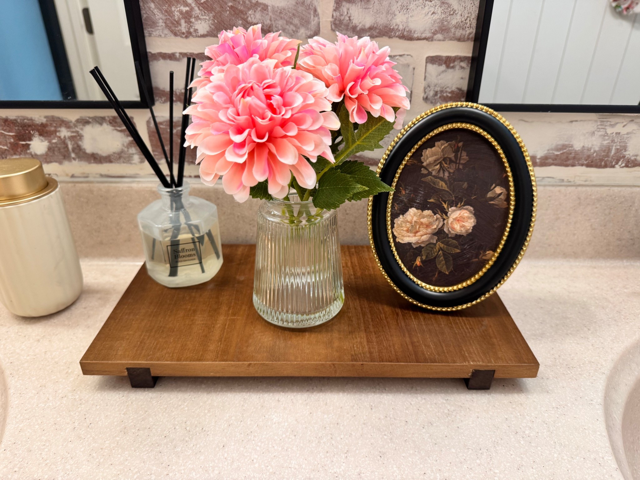 New decor I bought 💗❤️
@walmart 


#LTKHome