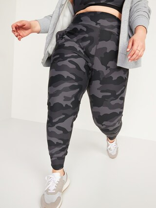 High-Waisted PowerSoft Side-Pocket Plus-Size 7/8-Length Jogger Pants | Old Navy (US)