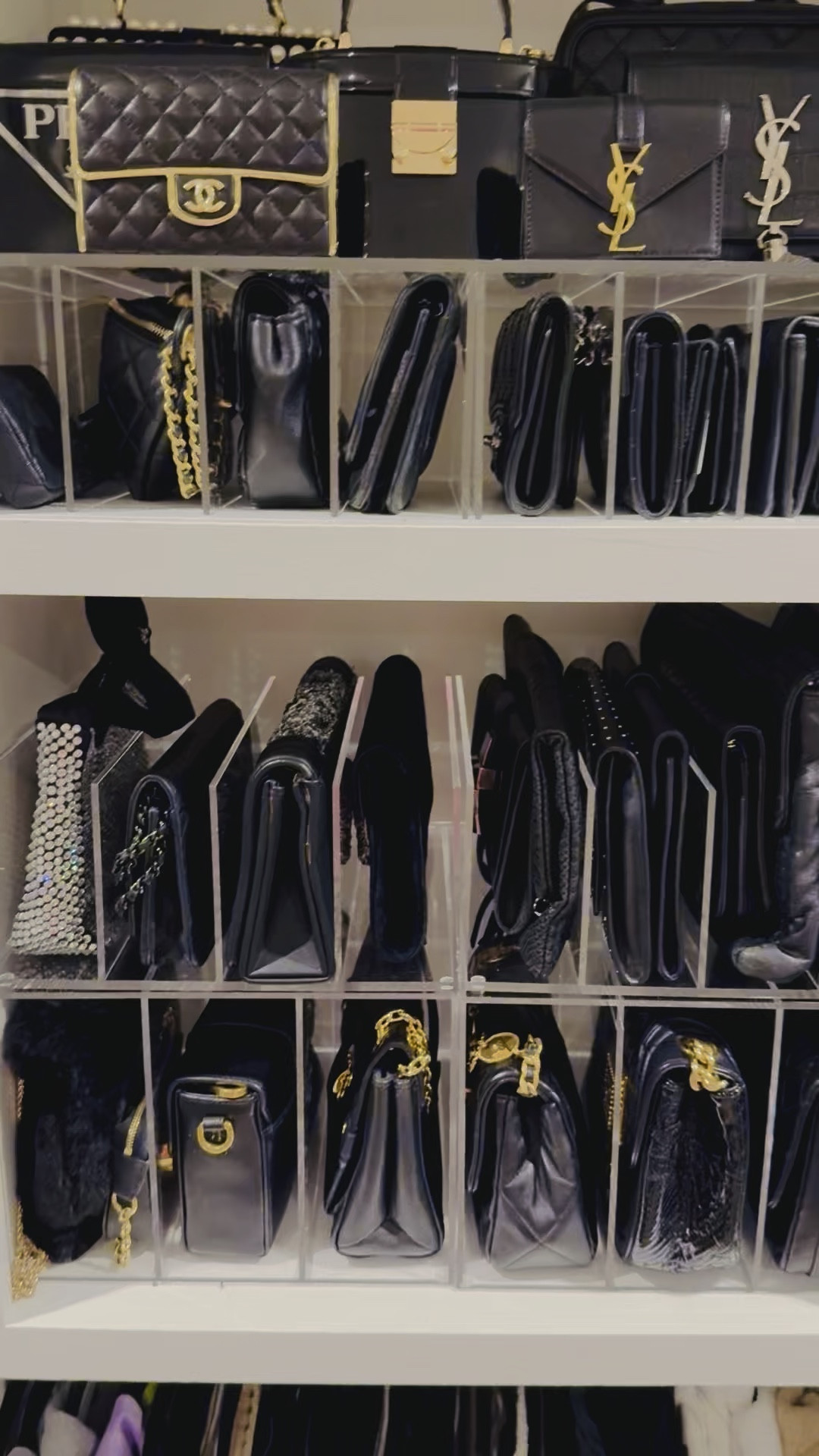 Handbag organization

#LTKHome #LTKSeasonal #LTKFindsUnder50