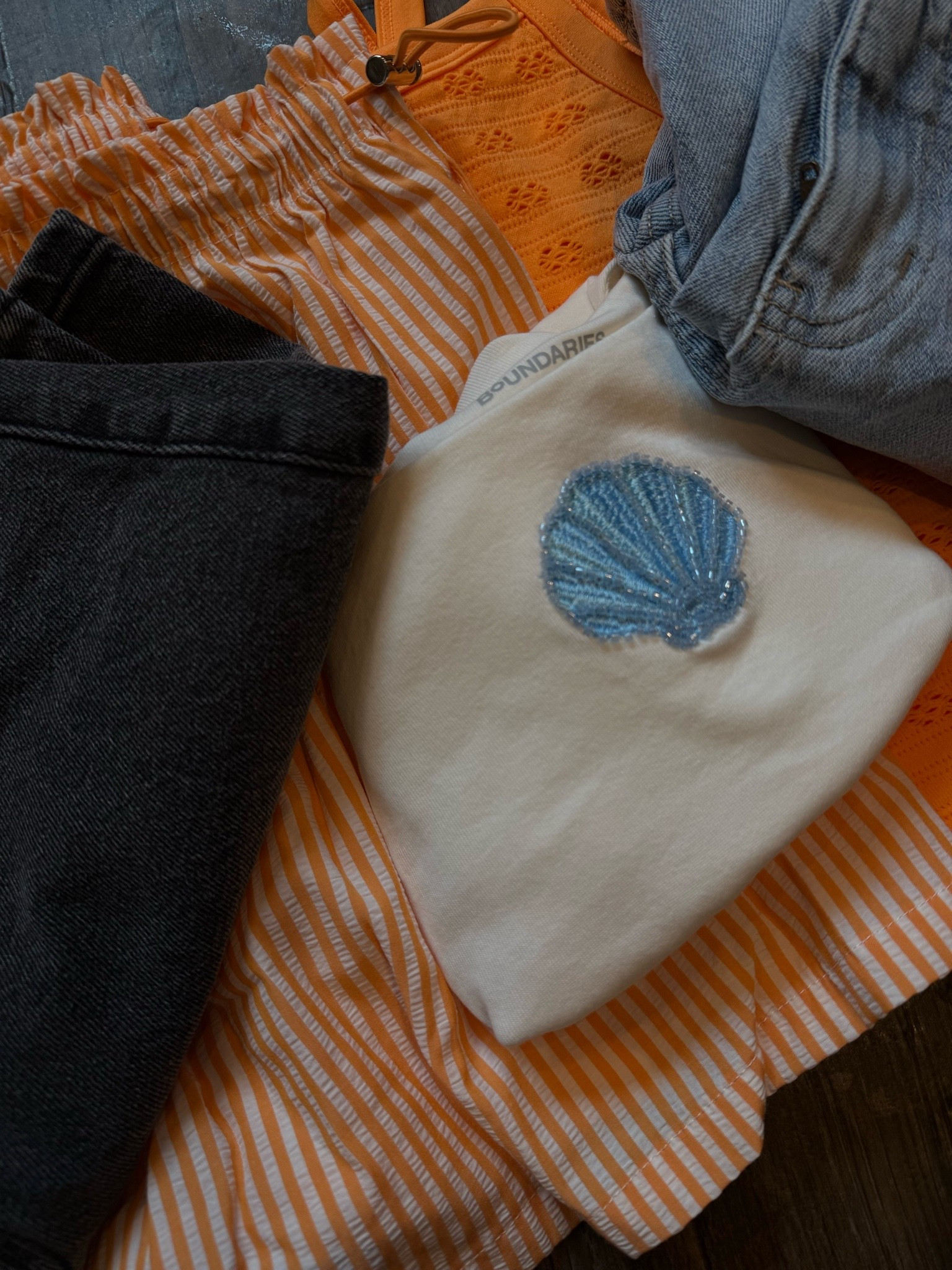 Walmart summer finds🐚🍊☀️🌊

#LTKgrwm #LTKootd