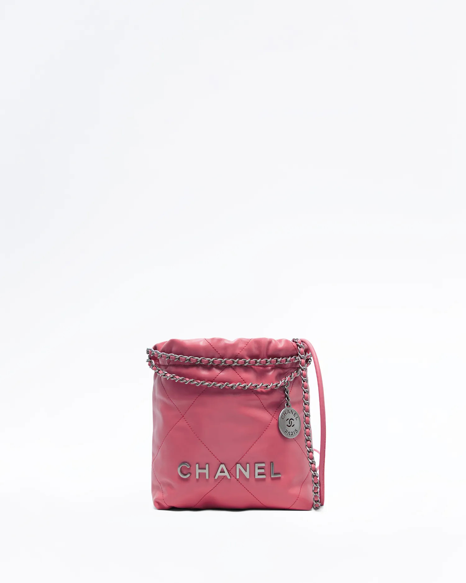 Chanel 22 Mini Handbag | Vivrelle