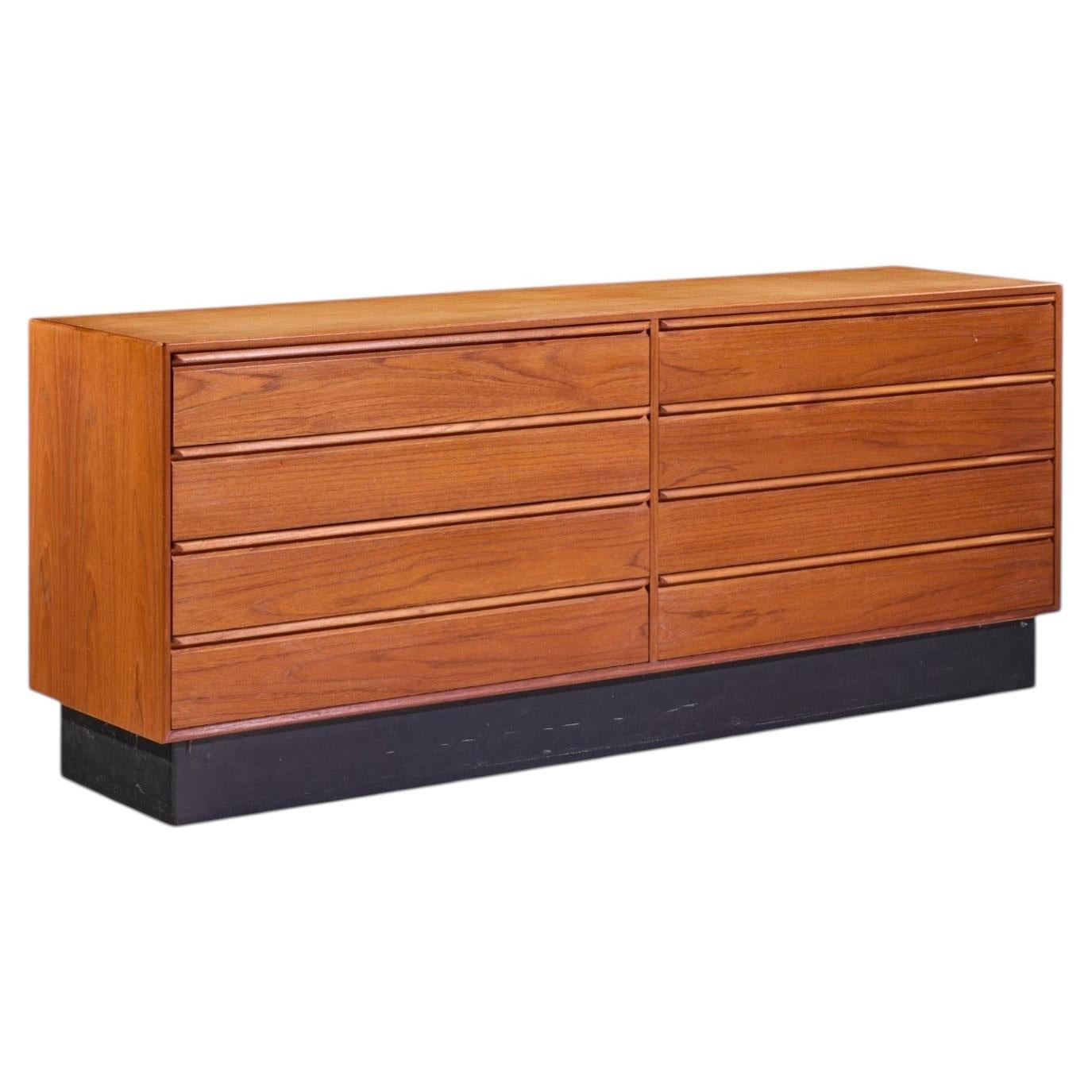 Westnofa Mid Century Teak Norwegian Teak 8 Drawer Lowboy Dresser | 1stDibs