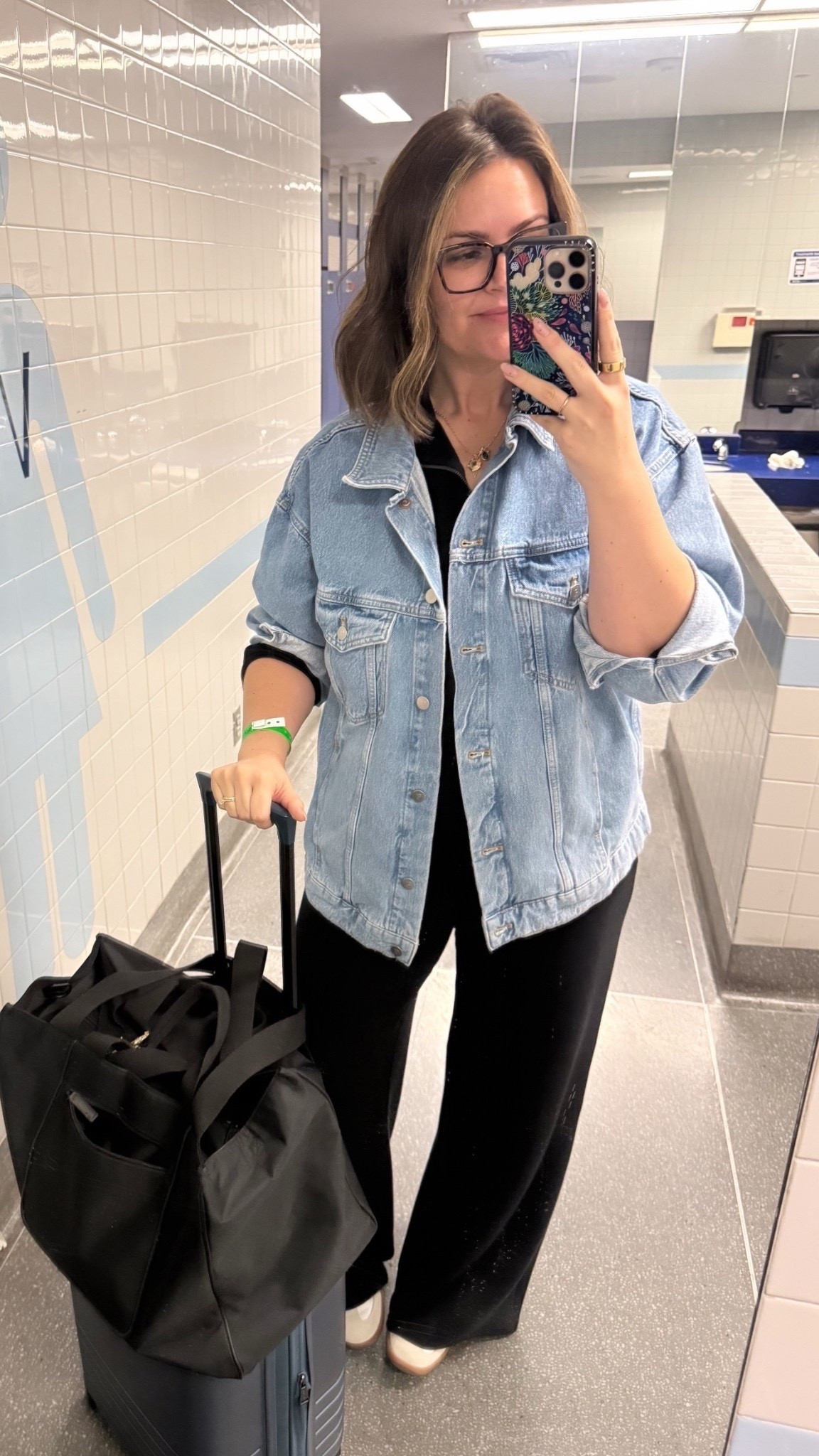 Airport fit ✈️

Half zip sweatshirt and pants, XL
(Code CourtneyHxSpanx)
Jacket, large (runs large, could also do medium)
Sneakers, true size 10
*also linked my favorite carryon bag and my cute new phone case!

Sweatshirt, jacket, denim, travel fit, travel outfit, plane fit, Courtney Hamiltonn

#LTKTravel #LTKFindsUnder50 #LTKFindsUnder100