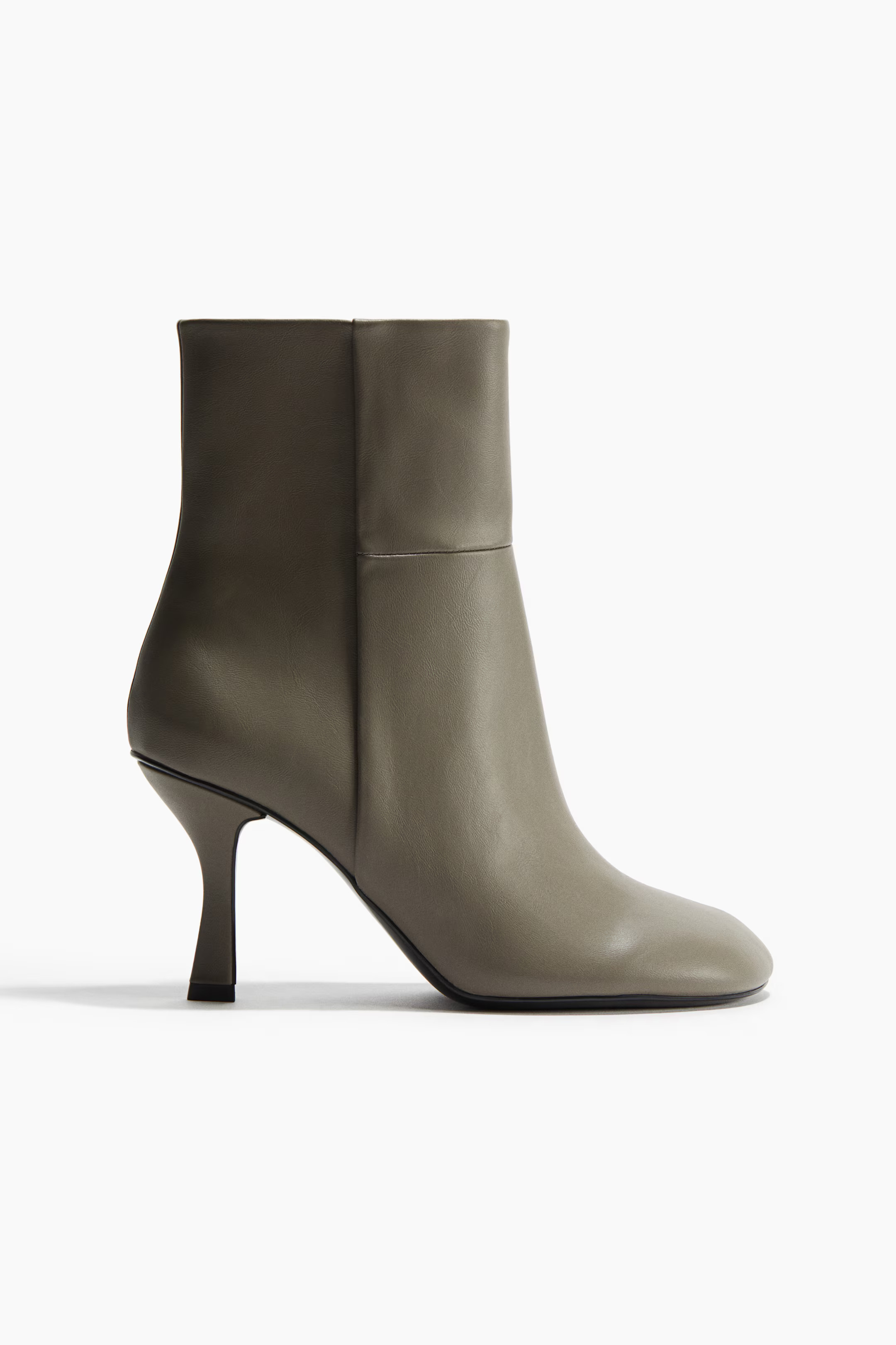 Hohe Stiefeletten | H&M (DE, AT, CH, NL, FI)