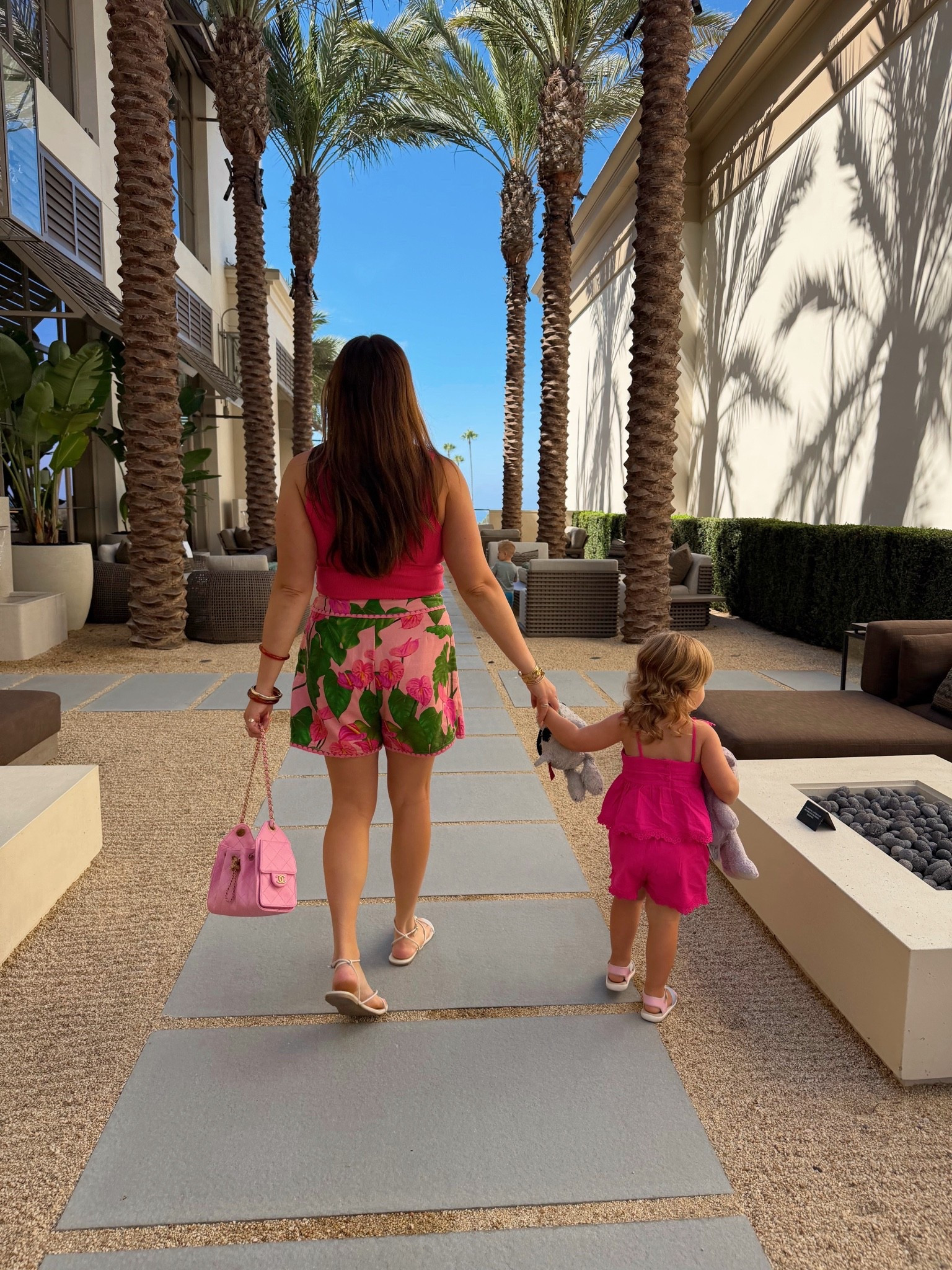 curvy midsize pink and palm vacation outfit! wearing size medium in bra tank and size large in printed skort! on sale! linking savvy’s matching outfit too 💕

#LTKMidsize #LTKKids #LTKSaleAlert