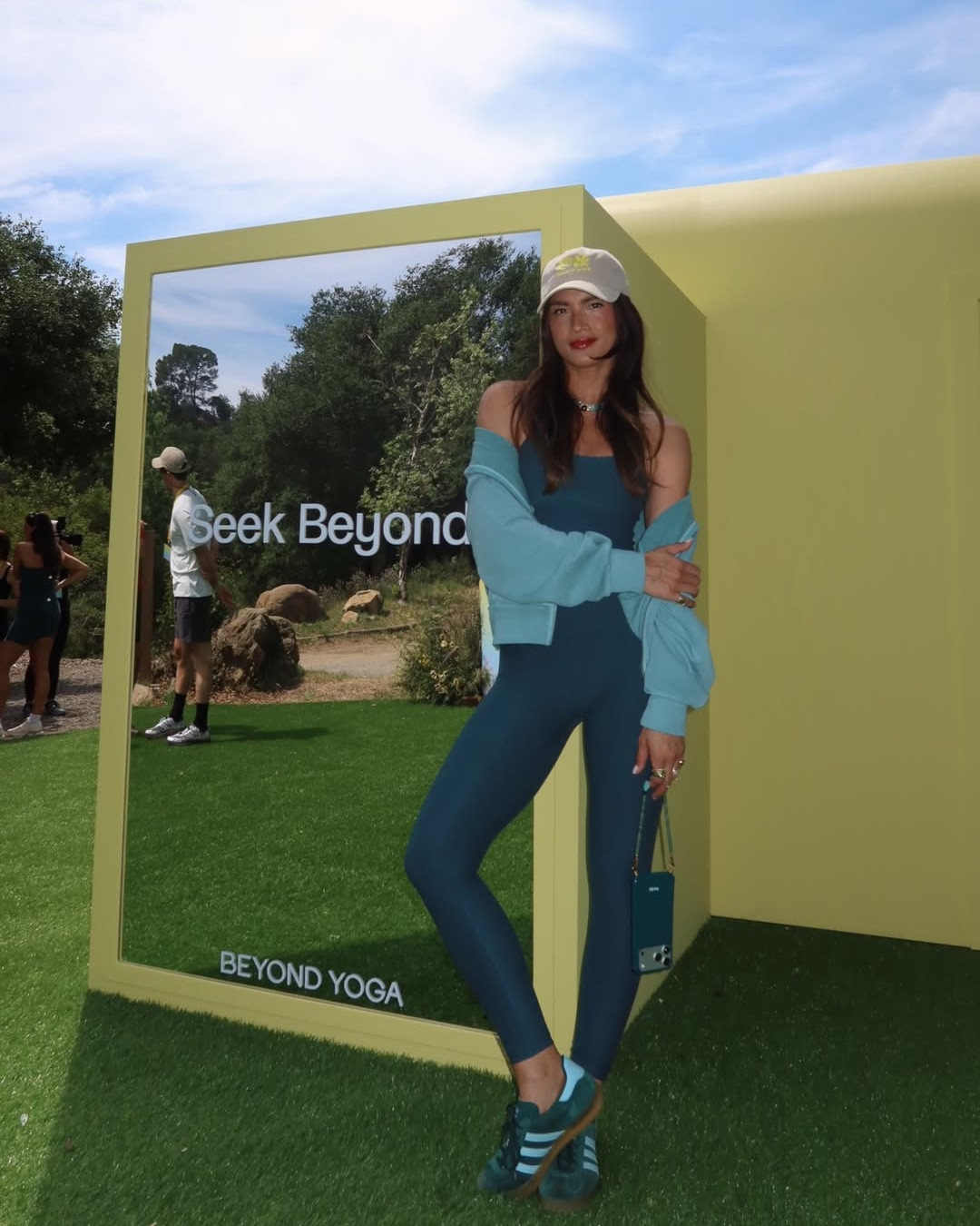 A weekend well spent with @beyondyoga ✨ wish every hike ended with a @sofitukker appearance #seekbeyond #beyondyogapartner

#LTKActive #LTKootd #LTKfitnessgoals