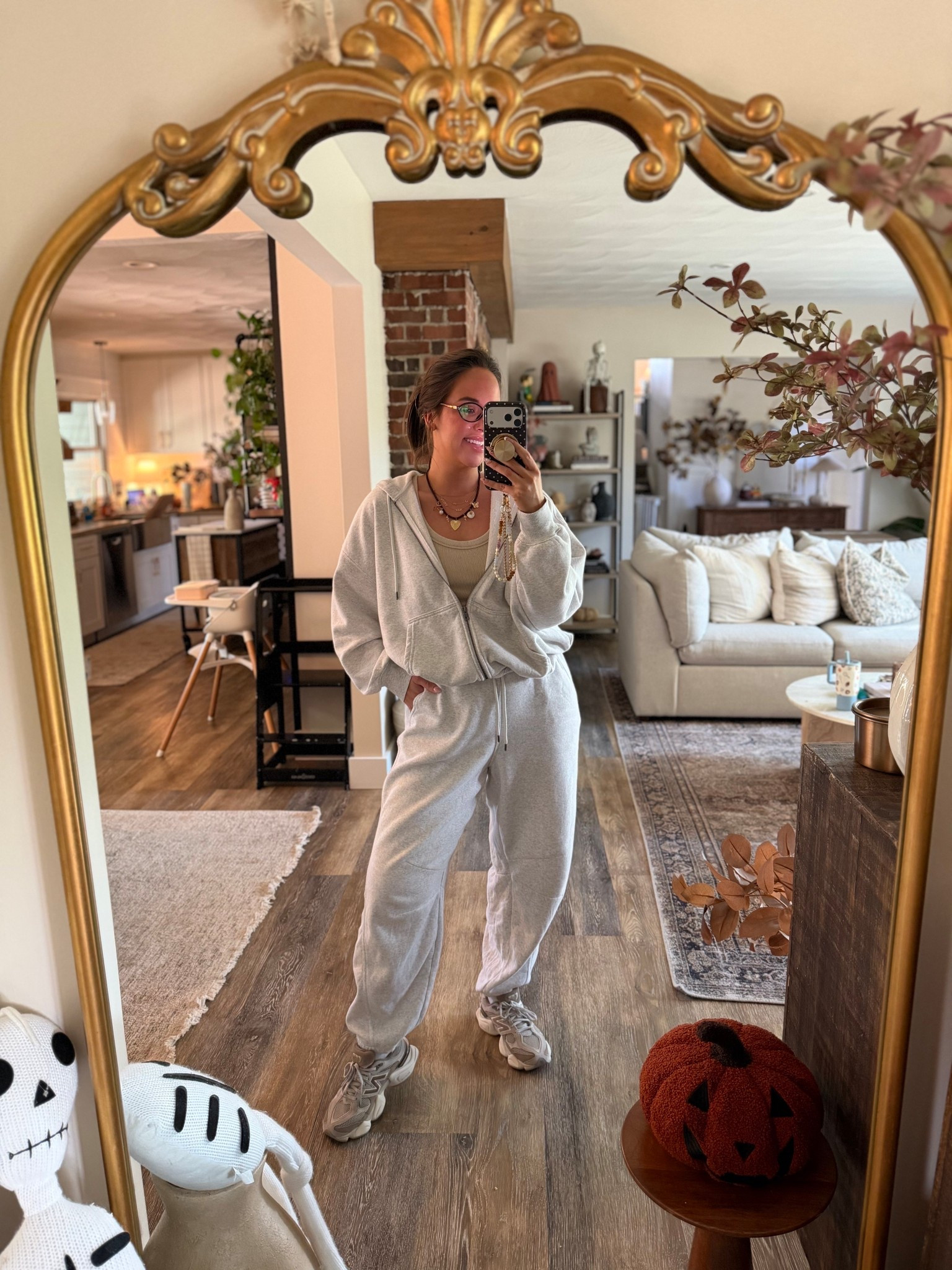Today’s comfy fit for running around!! Got the kids and myself out of the house. The sweat set has been a go-to. So freaking comfortable!!! 

Target barrel sweats, zip up sweatshirt, new balance, NB 9060, fall sneakers 

#LTKFindsUnder50 #LTKSeasonal #LTKShoeCrush