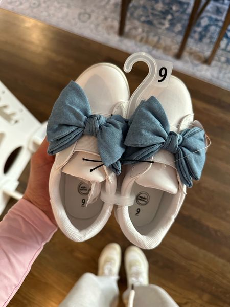 Walmart toddler bow sneakers 
Baby shoes 


#LTKfindsunder50 #LTKkids #LTKshoecrush