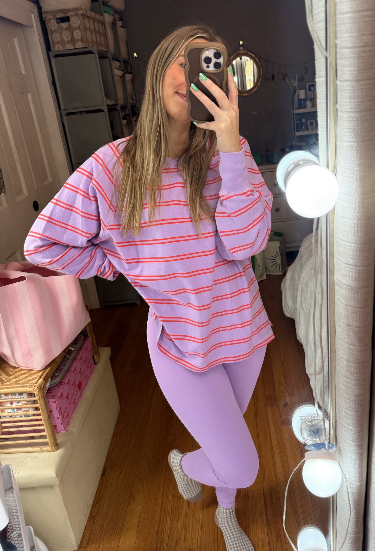 Love these colors for spring🌸

#americaneagle #aerie #spring #springoutfit #leggings #loungewear

#LTKootd #LTKActive #LTKSeasonal