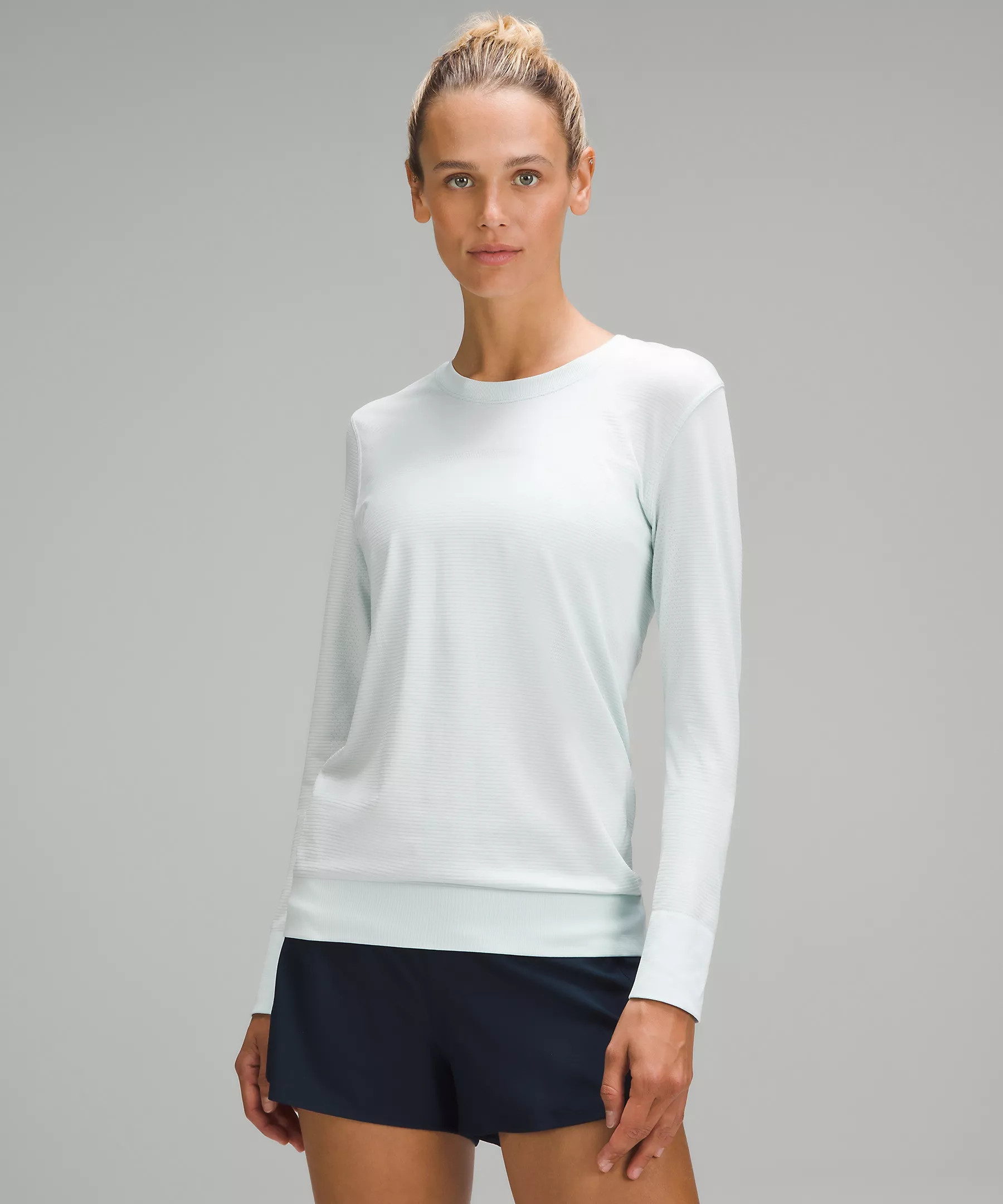 Swiftly Relaxed Long-Sleeve Shirt | Women's Long Sleeve Shirts | lululemon | Lululemon (US)