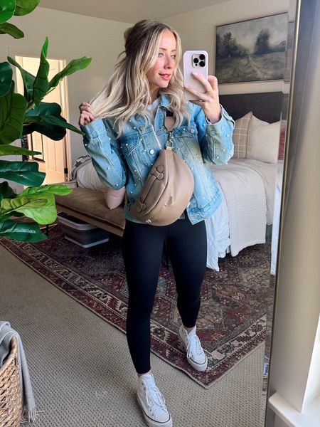The cutest pearl denim jacket!  Literally wearing this with everything. All runs true to size, I’m wearing smalls