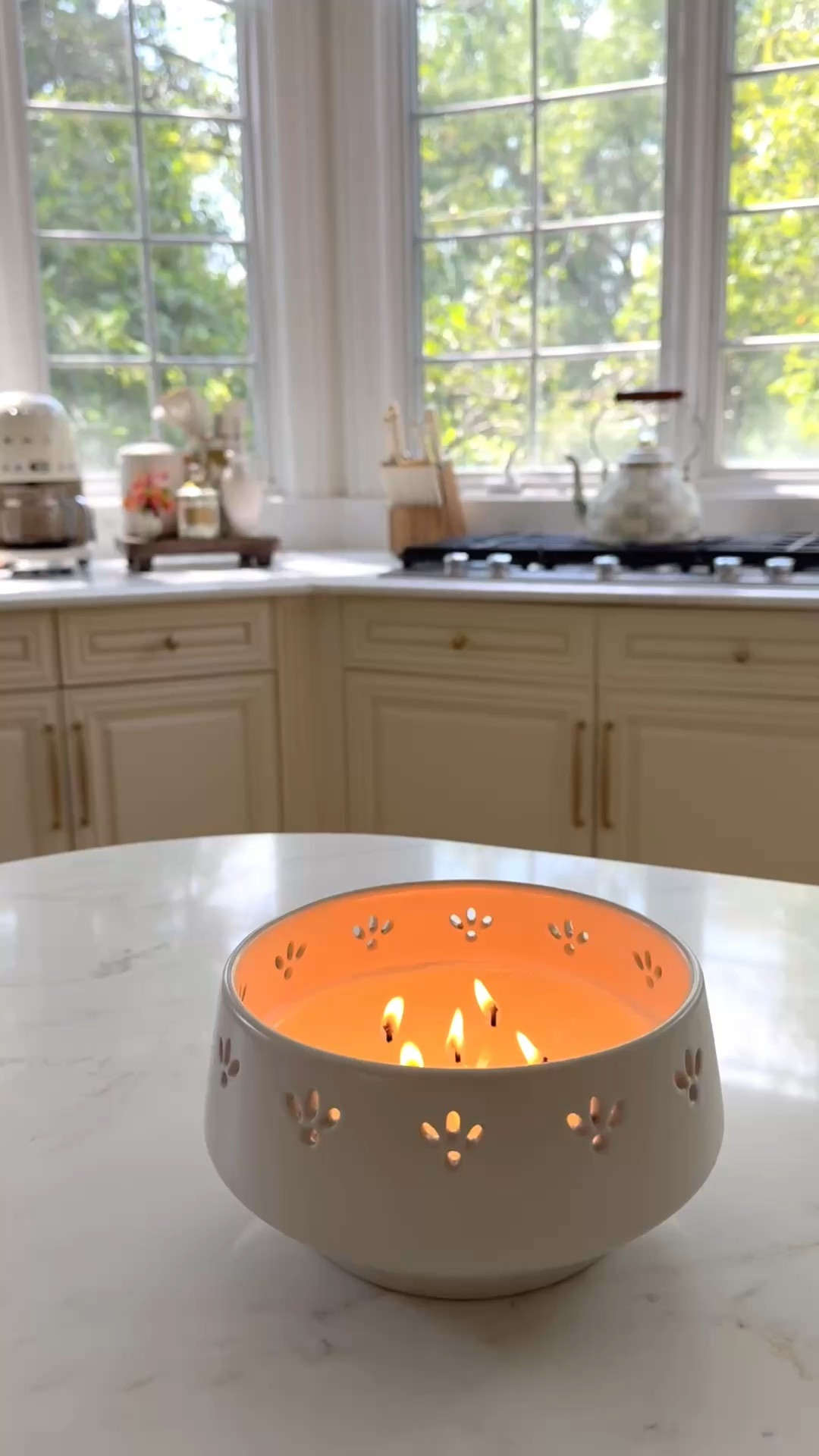 This fall candle from Target smells absolutely amazing from the new Hearth and Hand collection! Wow! I got this big one here and small one for my bathroom! The scent is “oak and embers”. If you love more clove and earthy  undertones, this is it!

#LTKHome #LTKselfcare #LTKmomlife