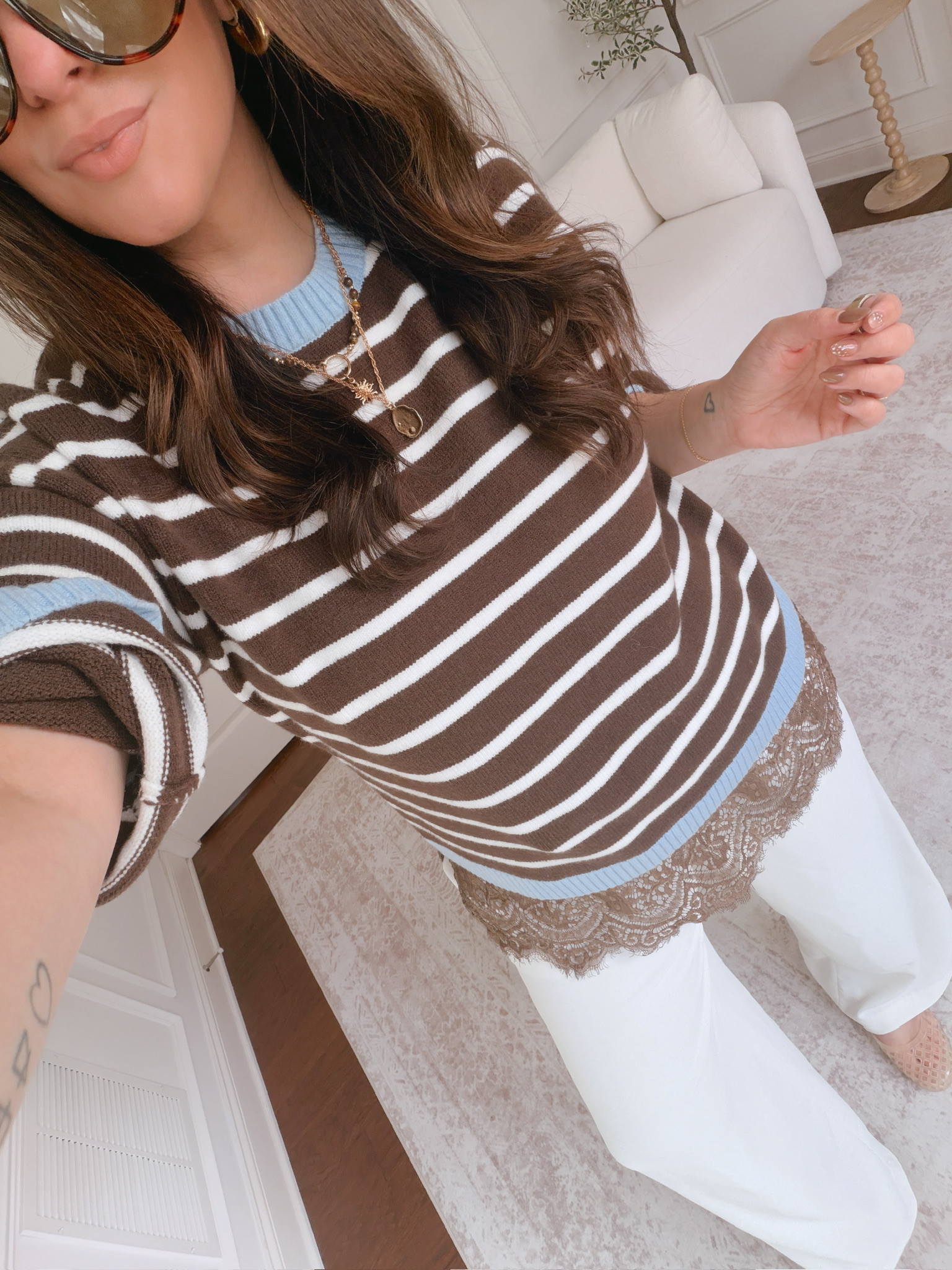 Wearing an XL in the sweater and the pants 

 #LTKSeasonal #LTKMidsize