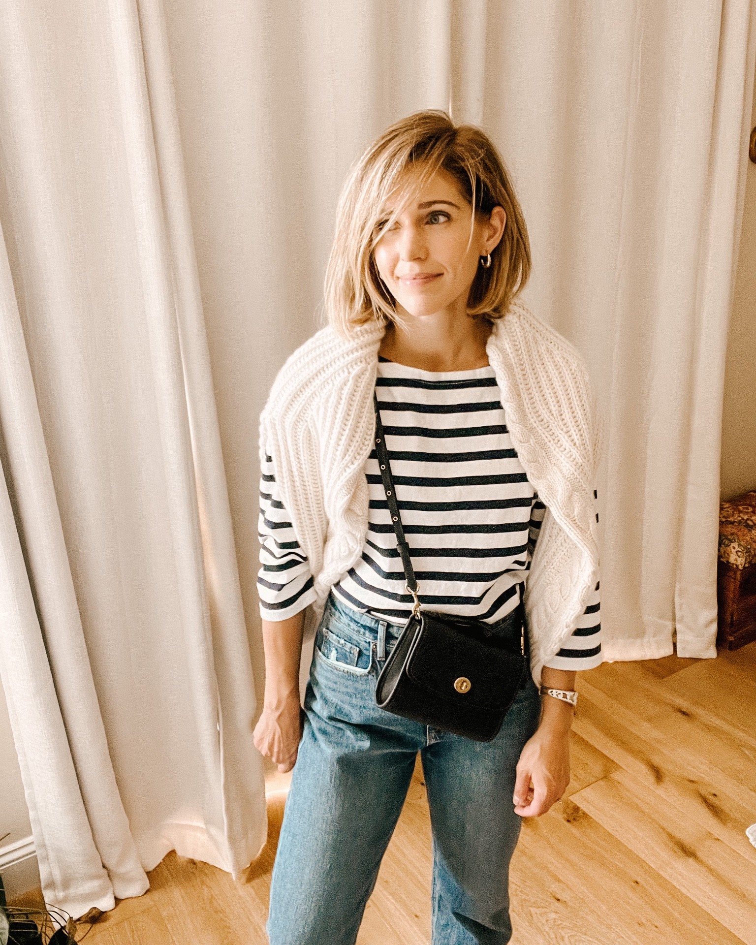 Essential 25 Lookbook Look No. 7 is up on the blog today with #timelessstripes 

#LTKunder100