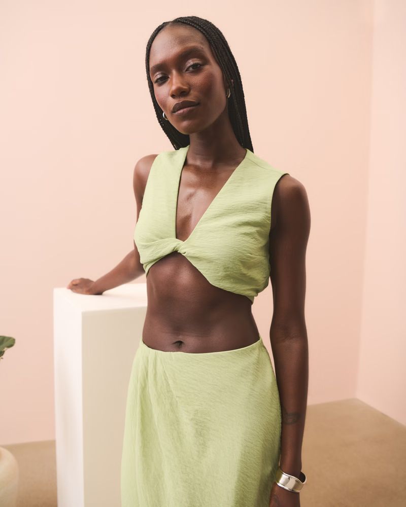 Twist Set Top | White Top | Green Top | Resort Wear 2024 | Vacation Outfit | Abercrombie & Fitch (US)