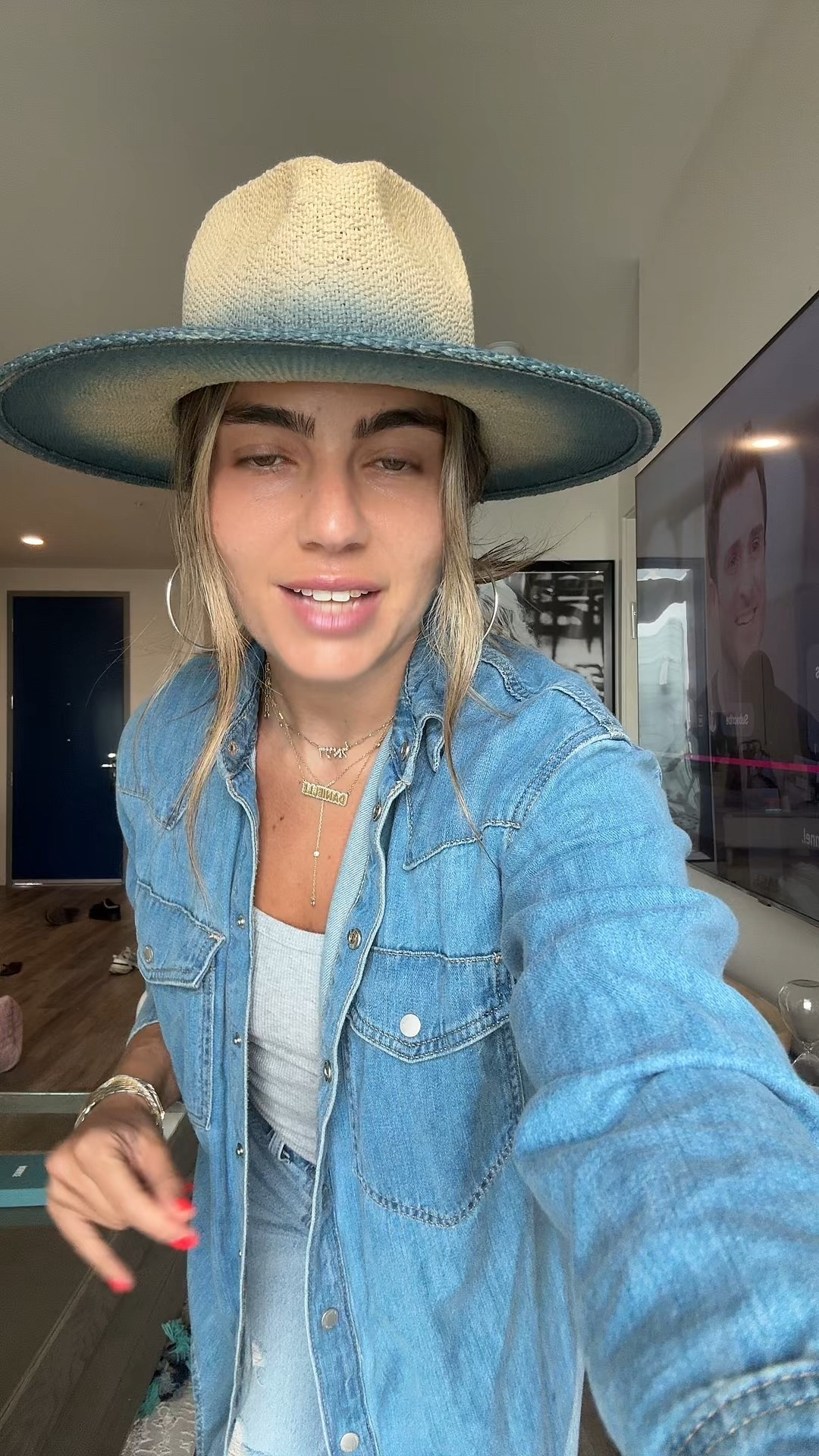 Canadian tuxedo for an easy dinner outfit 

#LTKStyleTip #LTKSummerEdit #LTKSaleAlert