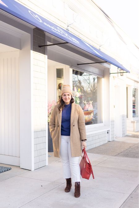 Cosplaying as a New Englander for my first weekend living in Connecticut… How did I do? 😇

On the blog, I share more about our new home and why we made such a change. For blog post and outfit details, click the link in my profile. 💙 

#LTKstyletip #LTKunder100 #LTKtravel