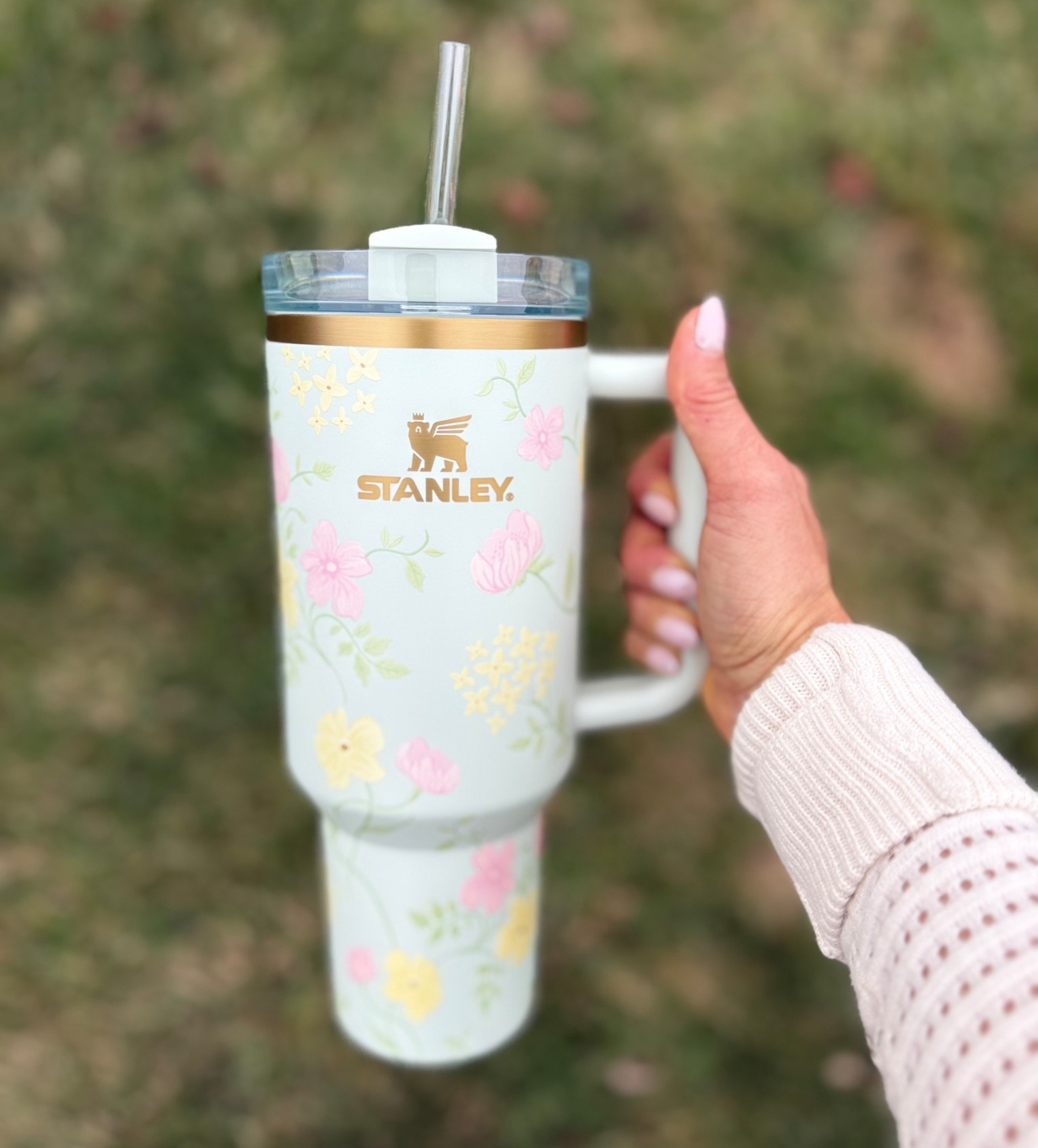 The most beautiful tumbler for spring from @stanleybrand #stankey1913partner