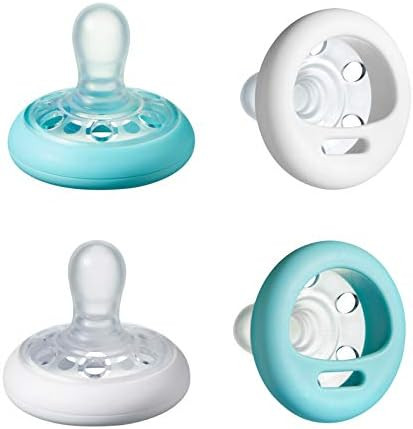 Tommee Tippee Breast-Like Pacifier, Skin-Like Texture, Symmetrical Design, BPA-Free Binkies, 0-6m, 4 | Amazon (US)