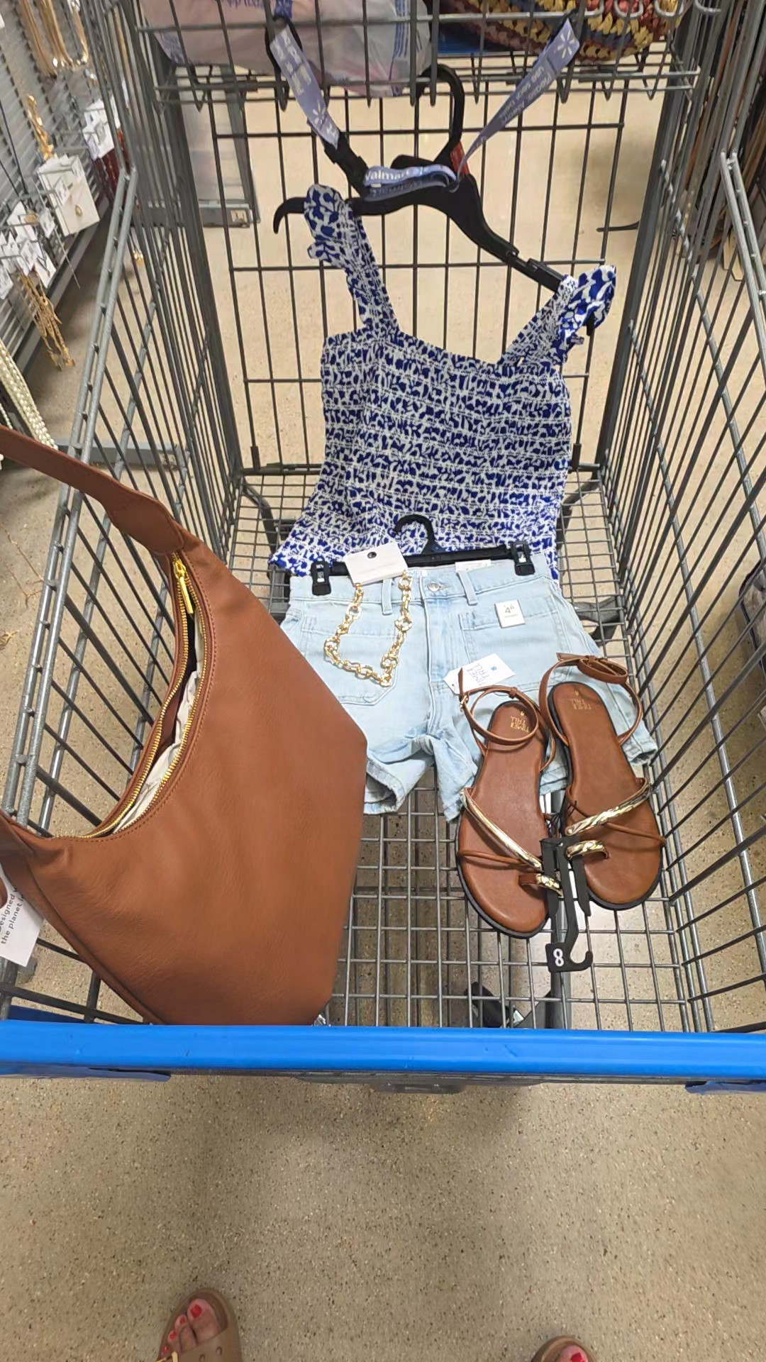 Outfit idea

#LTKMidsize #LTKOver40 #LTKSeasonal