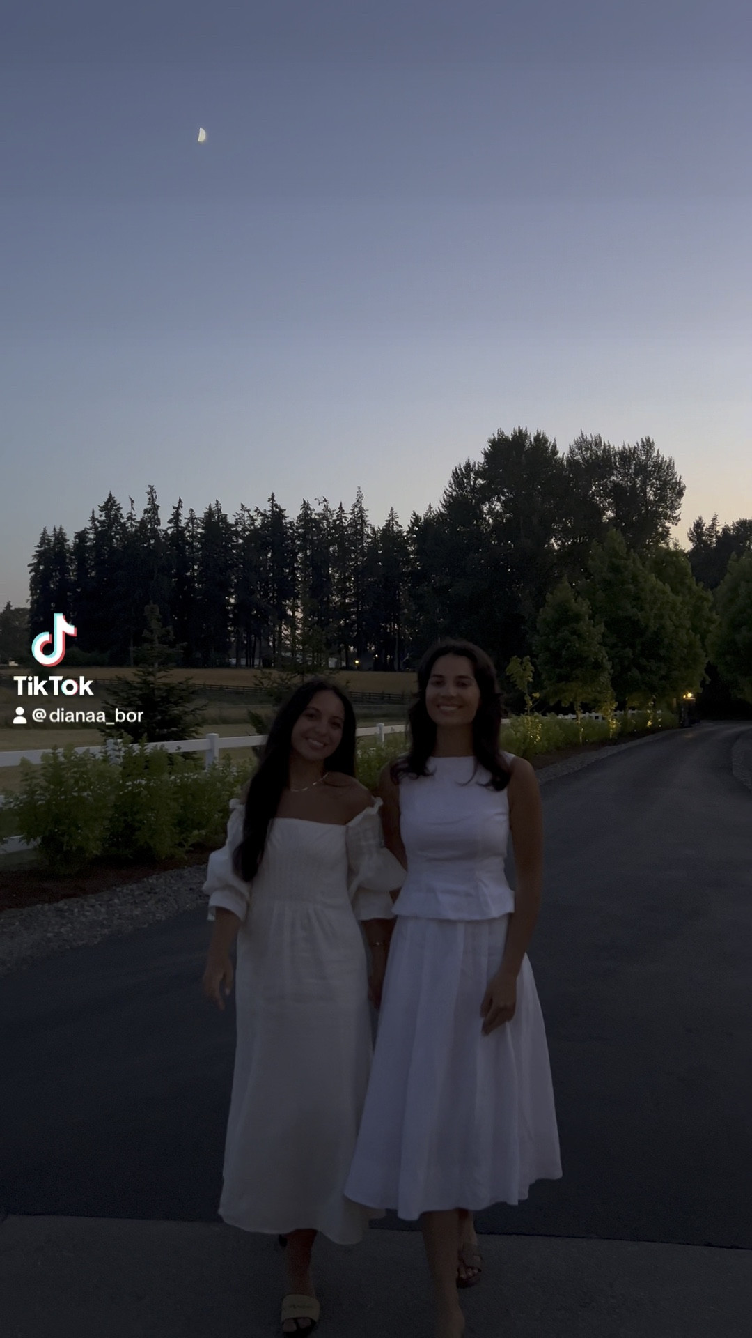 White dresses >

#LTKTravel #LTKShoeCrush #LTKWedding