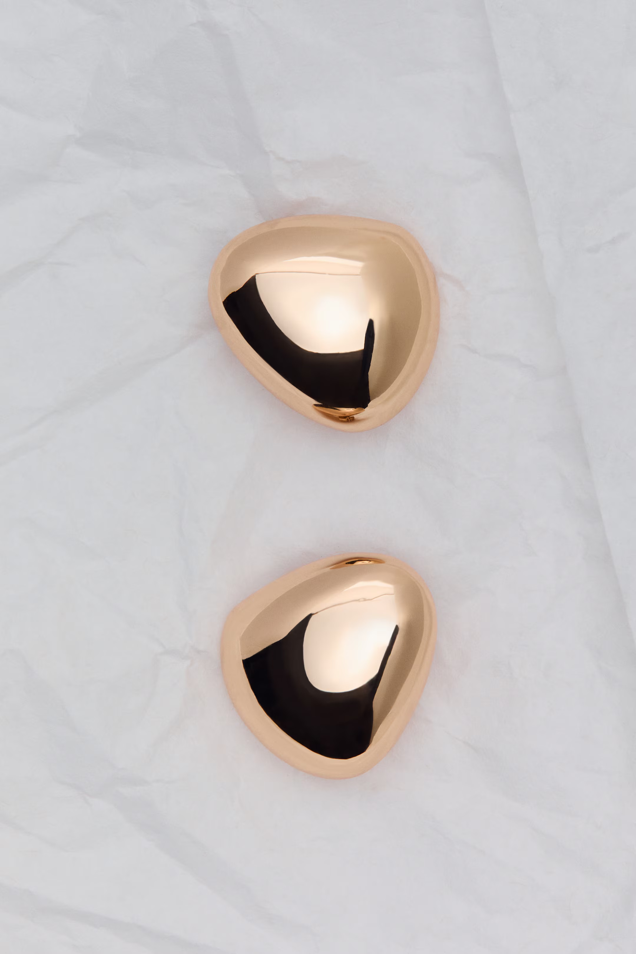 Stud earrings | H&M (US + CA)