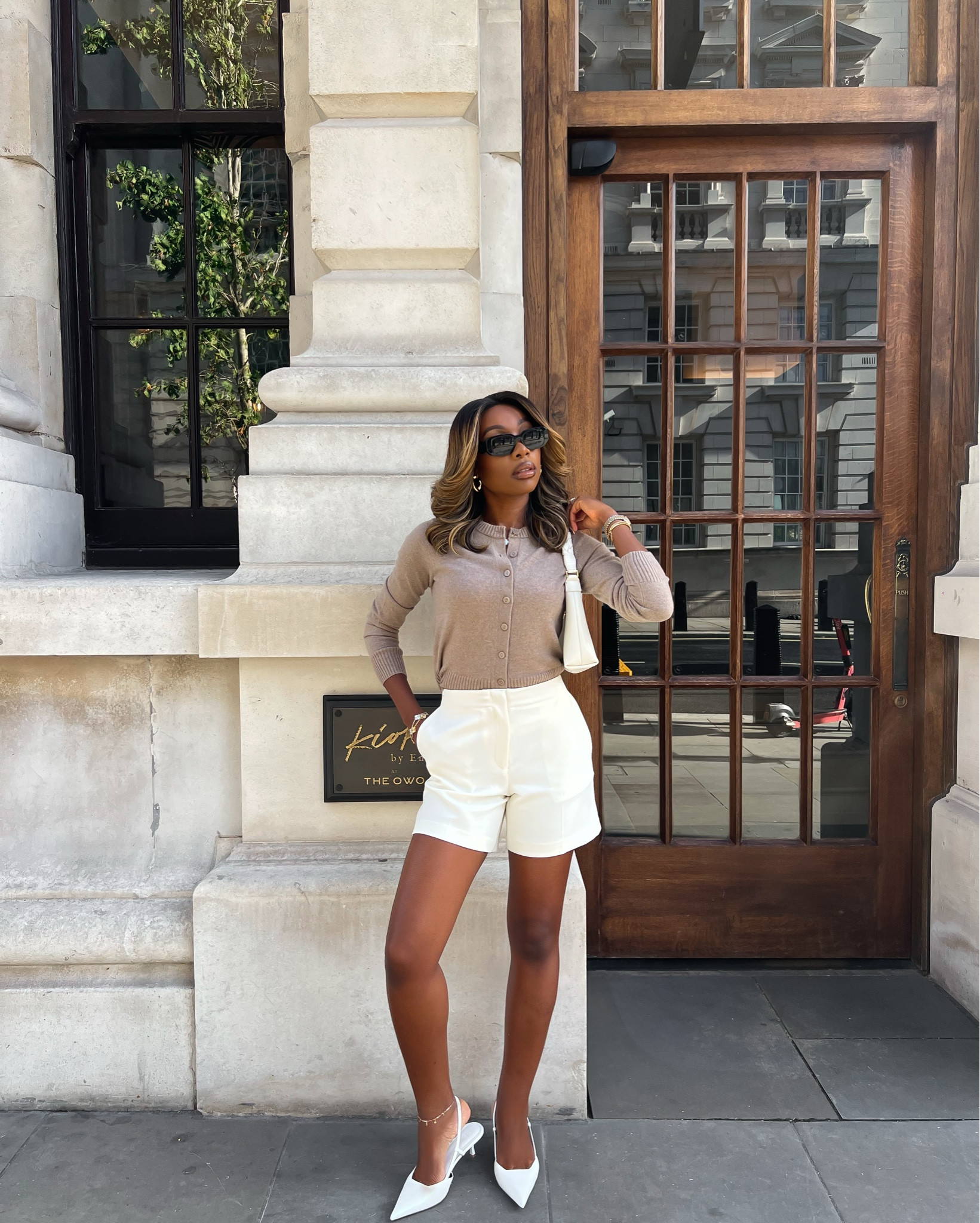 Warm autumn days ❤️ 

Autumn outfit, cashmere cardigan, workwear, work outfit 

#LTKeurope #LTKstyletip #LTKautumn