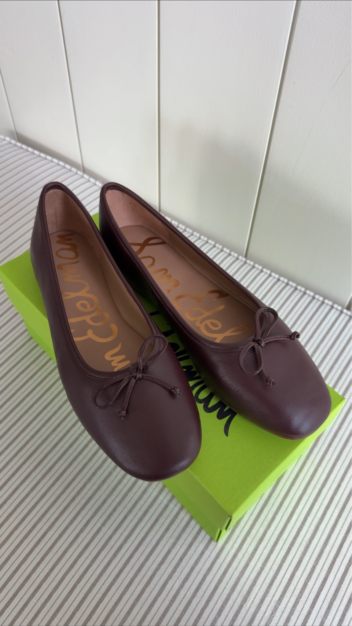 new fall flats!! they run TTS

#LTKSeasonal