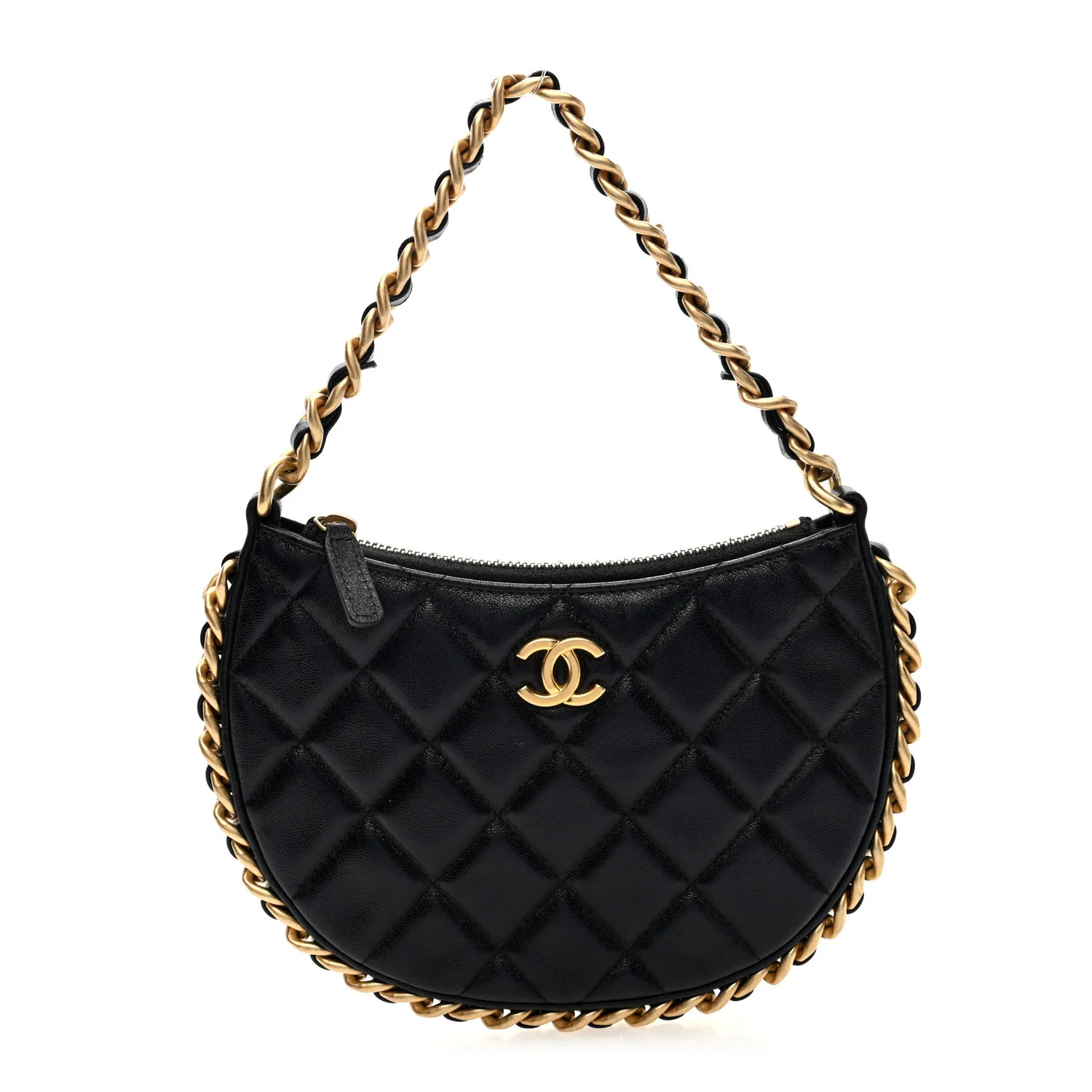 Chanel Shiny Crumbled Lambskin Quilted Round Small CC Hobo Black 1691342 | FASHIONPHILE (US)