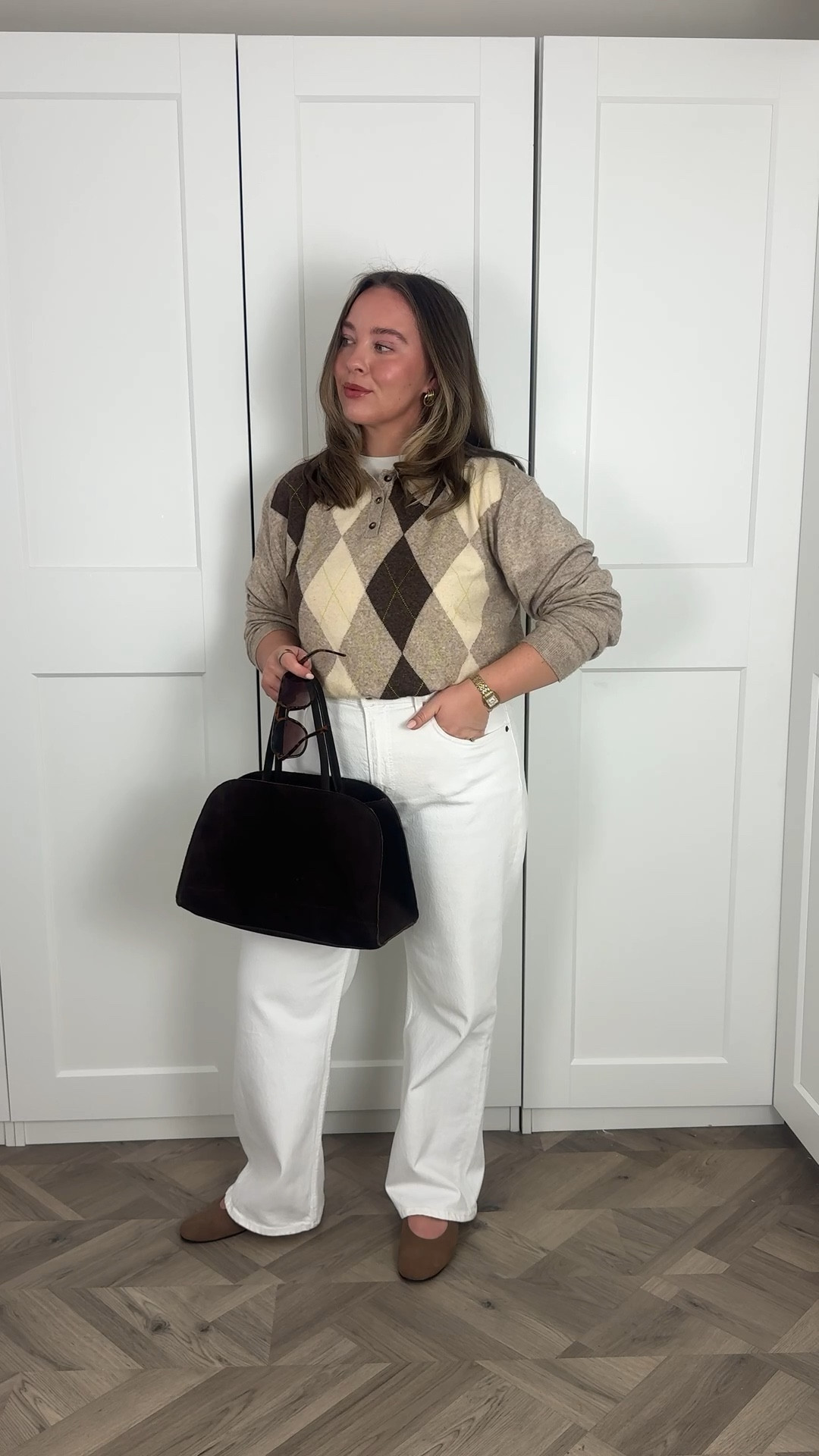 these jeans were only delivered a week ago and I wore them nearly everyday!! I’ve tried SO many white jeans lately, and SO many highly recomended ones which just weren’t it as someone with thick thighs and short. These are perfect! The key is the curve love range - I wear a 31 short. They’re on sale this weekend and code AFXLTK on top makes them £24 cheaper!! 

Abercrombie / jeans / midsize 

#LTKspring #LTKmidsize #LTKjeans