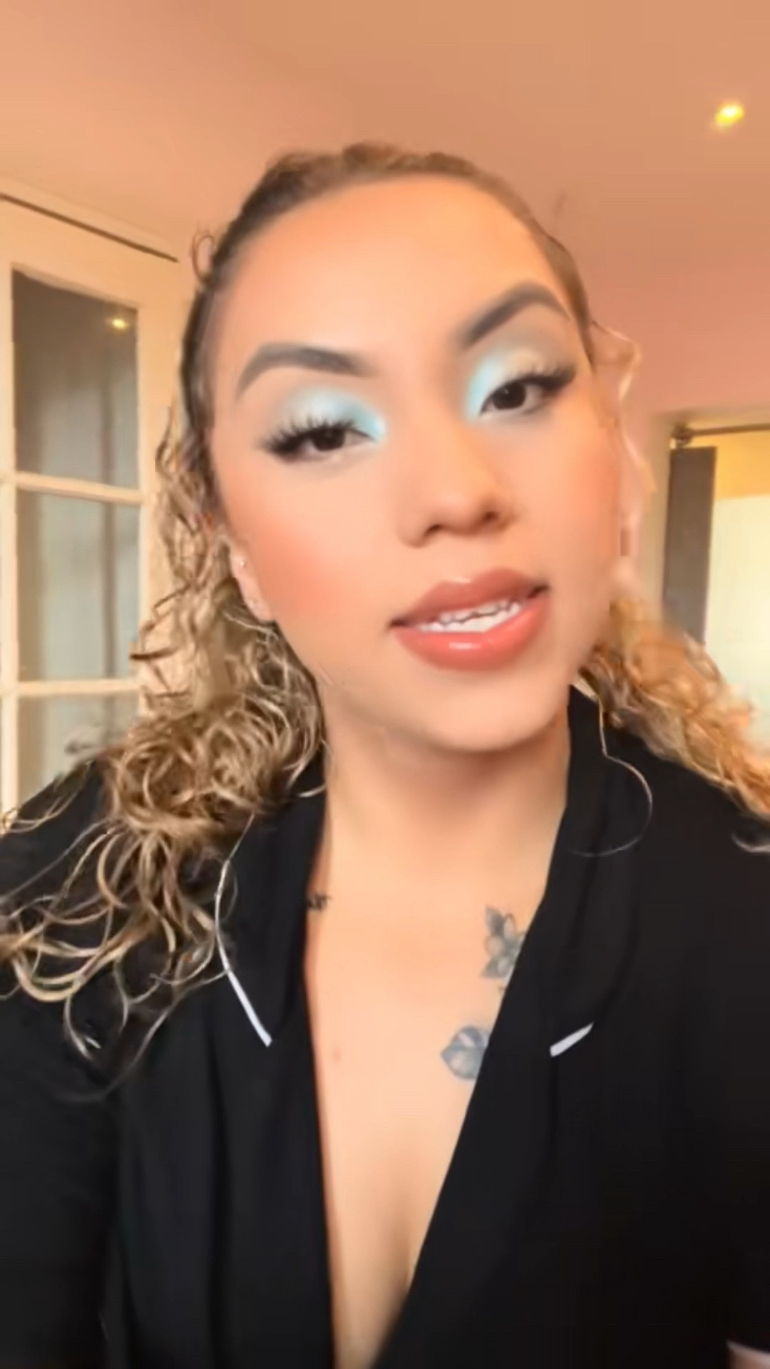 ✨ GRWM for Disney Paris 🏰
Soft glam + comfy vibes for the most magical day.
Everything I used is linked on my LTK 🤍
#ltkbeauty#makeuplook#disneyparis
#ltktravel#grwm


#LTKCyberWeek #LTKgrwm #LTKBeauty