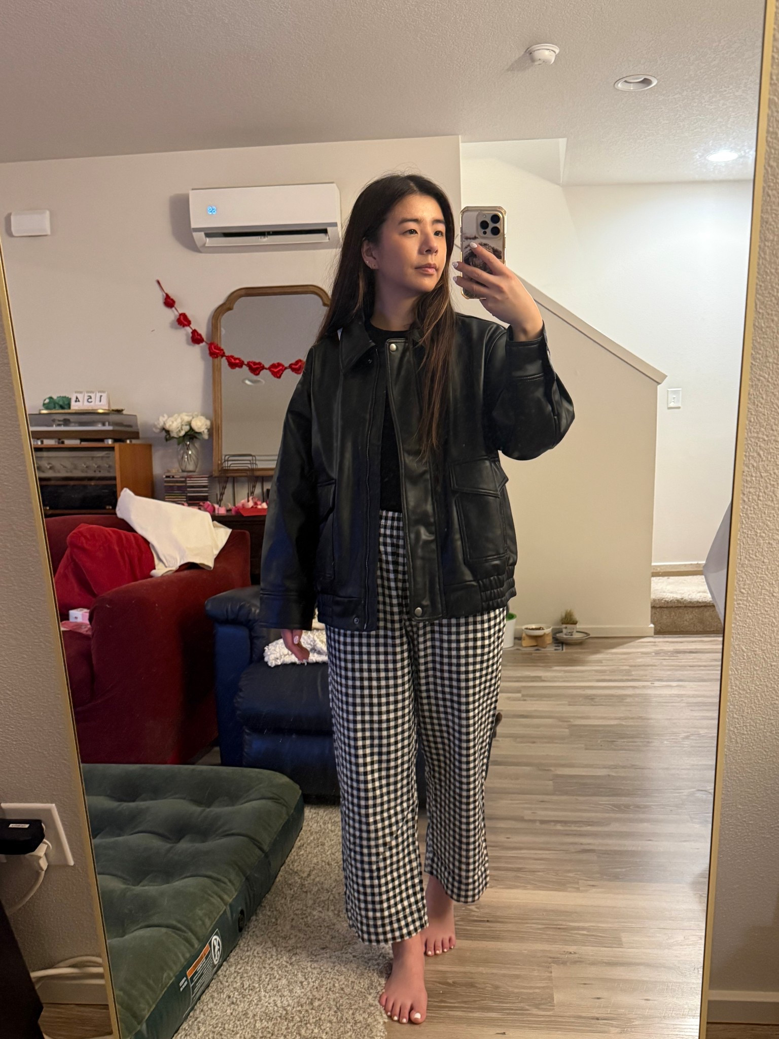 Wearing a size XS regular in the pants, a small petite in the jacket and my normal size small in the shirt! The pants do run short



#LTKootd #LTKPetite