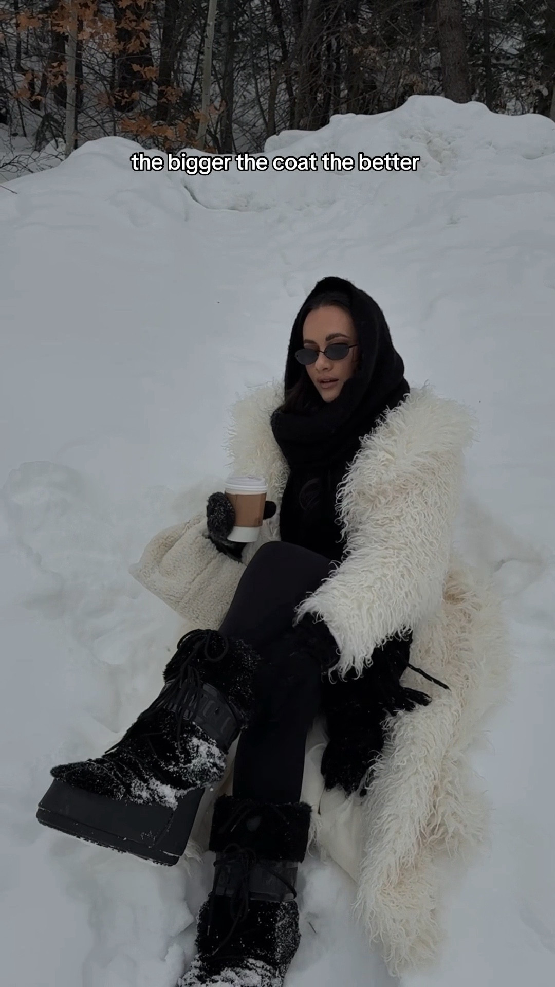 Sharing one of my favorite fluffy coats for winter styled with moon boots and a black scarf

#LTKSeasonal #LTKFindsUnder100 #LTKootd