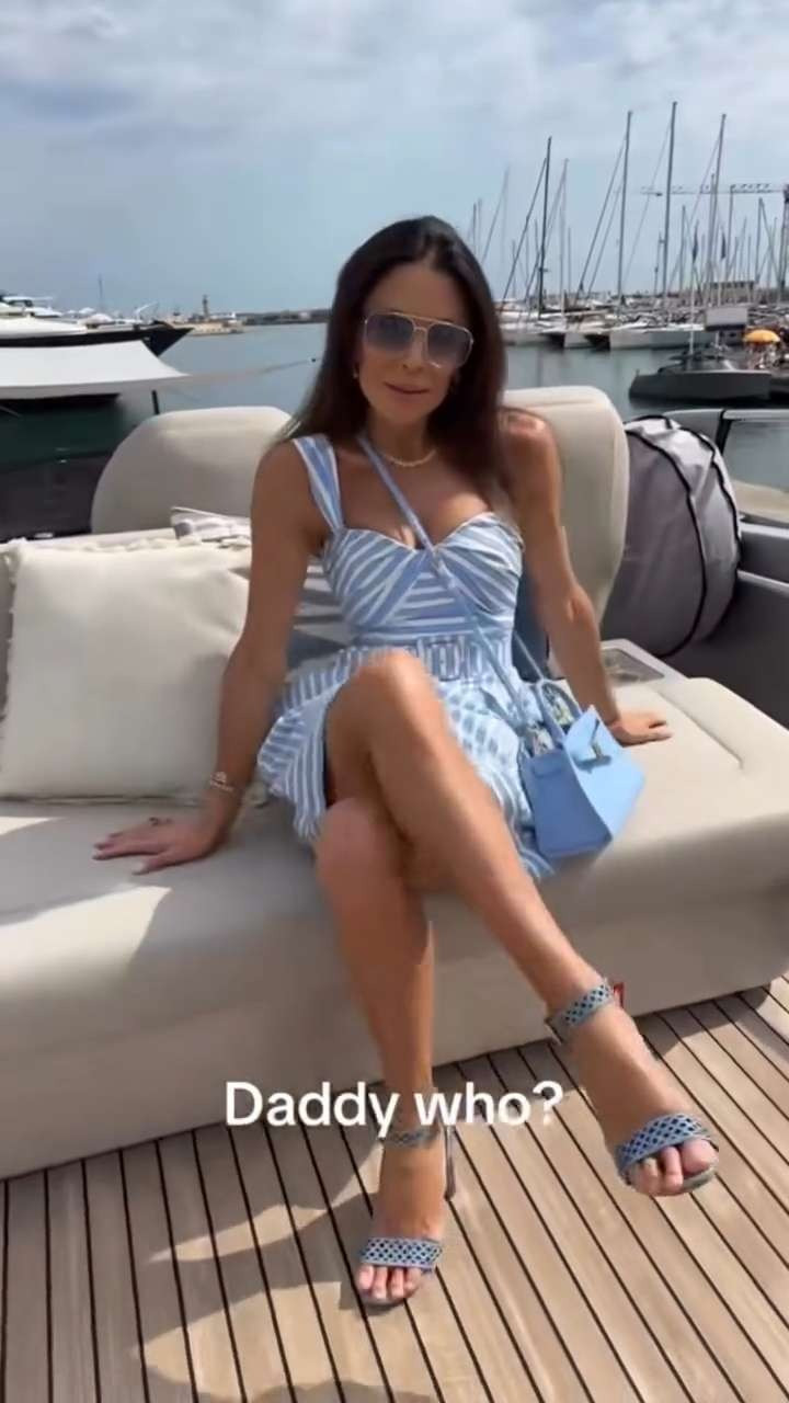 Mommy’s back in Cannes! 🩵✨ Obsessed with this blue and white pinstripe dress — it’s sold out for now, but I’ve linked it just in case it restocks, along with a few similar styles. Also, how fun are these Amazon sunnies?! 

 

#LTKStyleTip